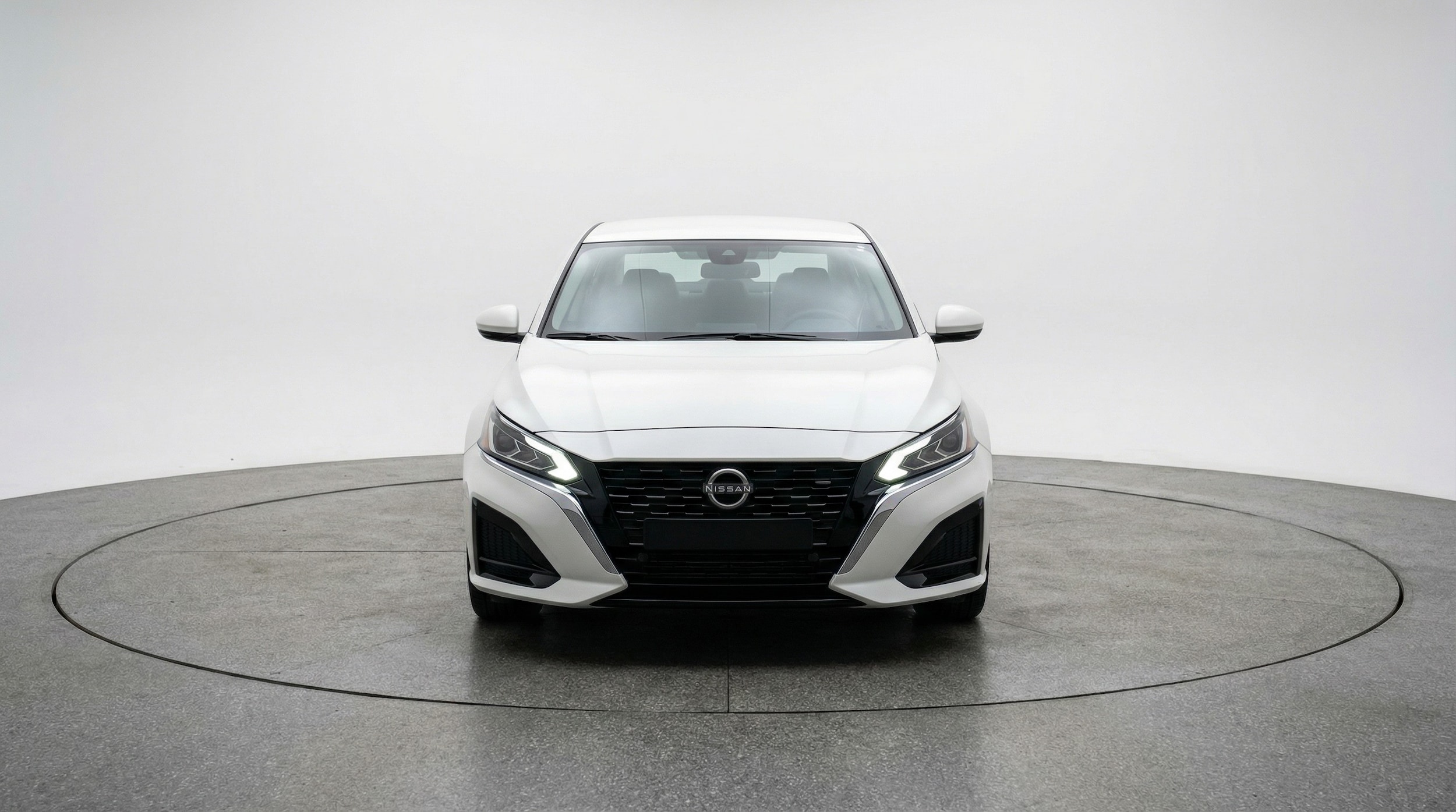 Thumbnail: 2025 Nissan Altima - 2