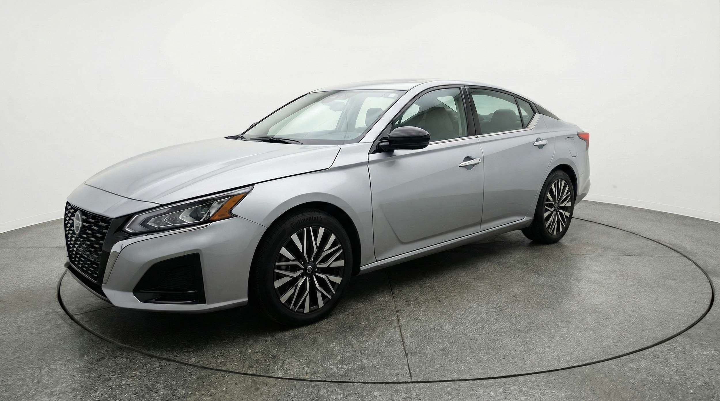 Thumbnail: 2025 Nissan Altima - 3