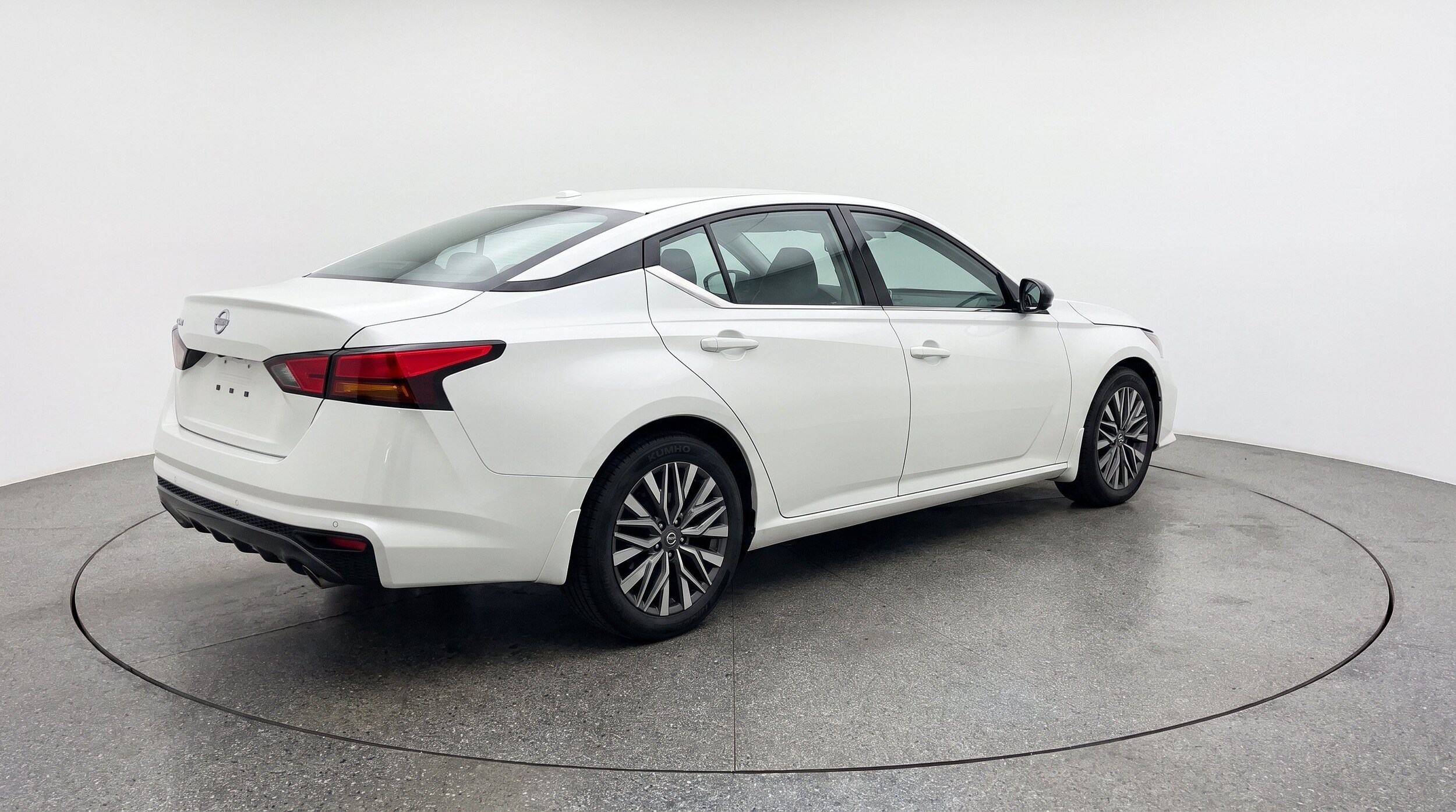 Thumbnail: 2026 Nissan Altima - 9