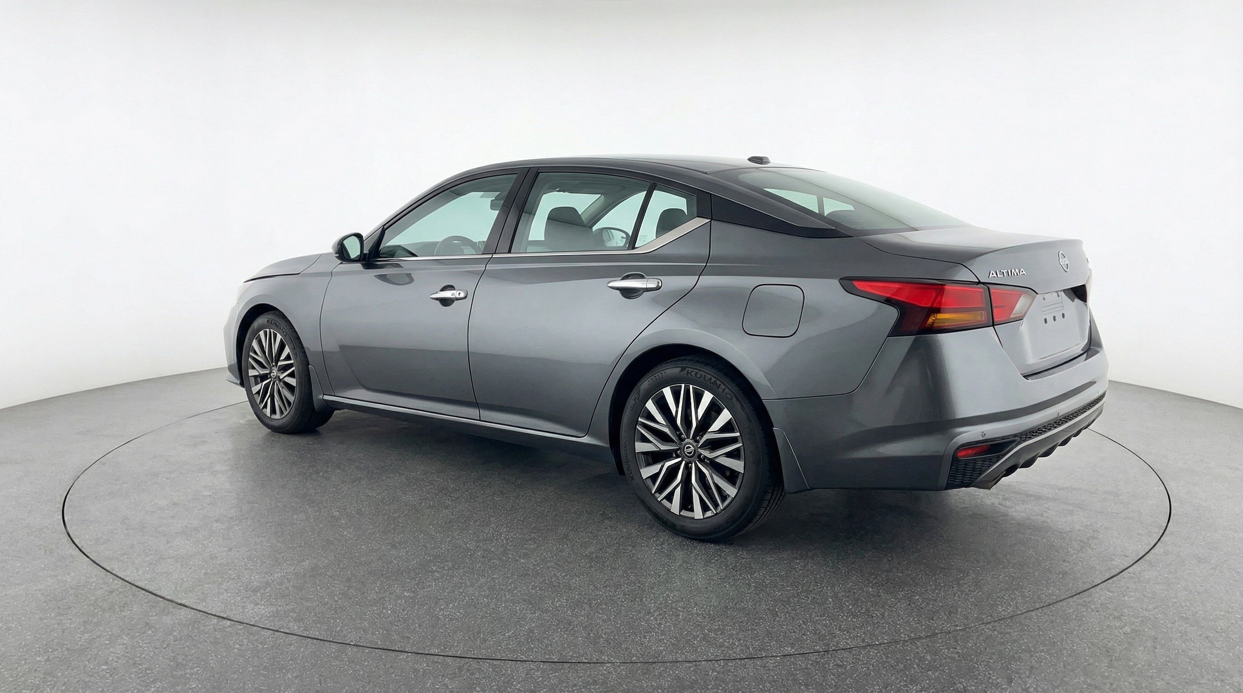 Thumbnail: 2025 Nissan Altima - 6