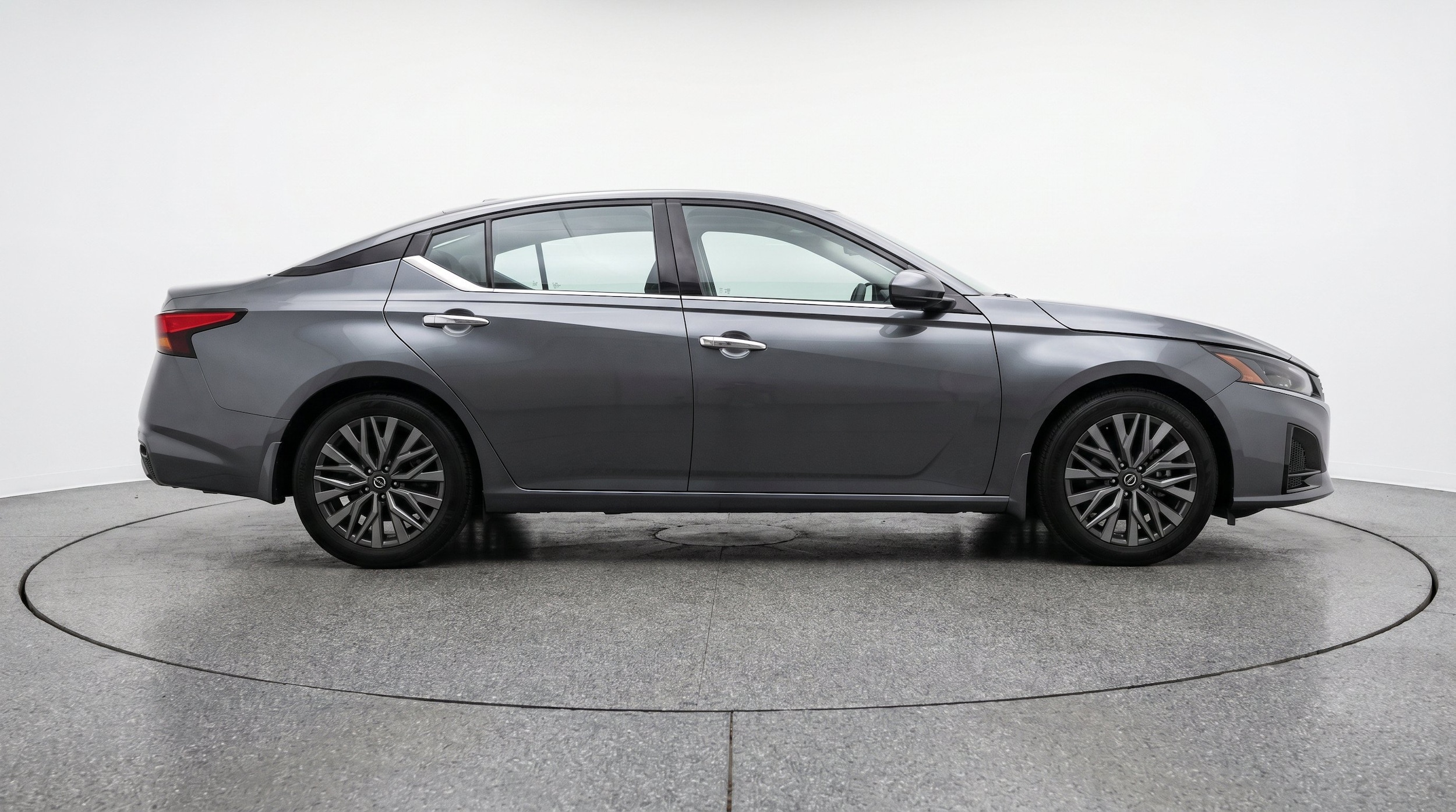 Thumbnail: 2025 Nissan Altima - 11