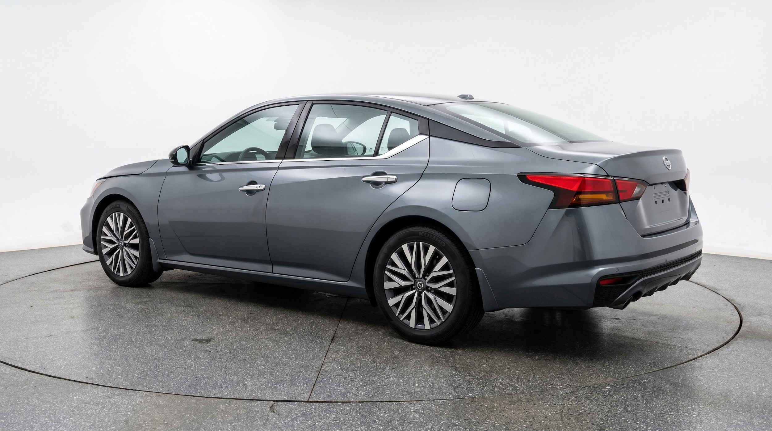 Thumbnail: 2025 Nissan Altima - 6