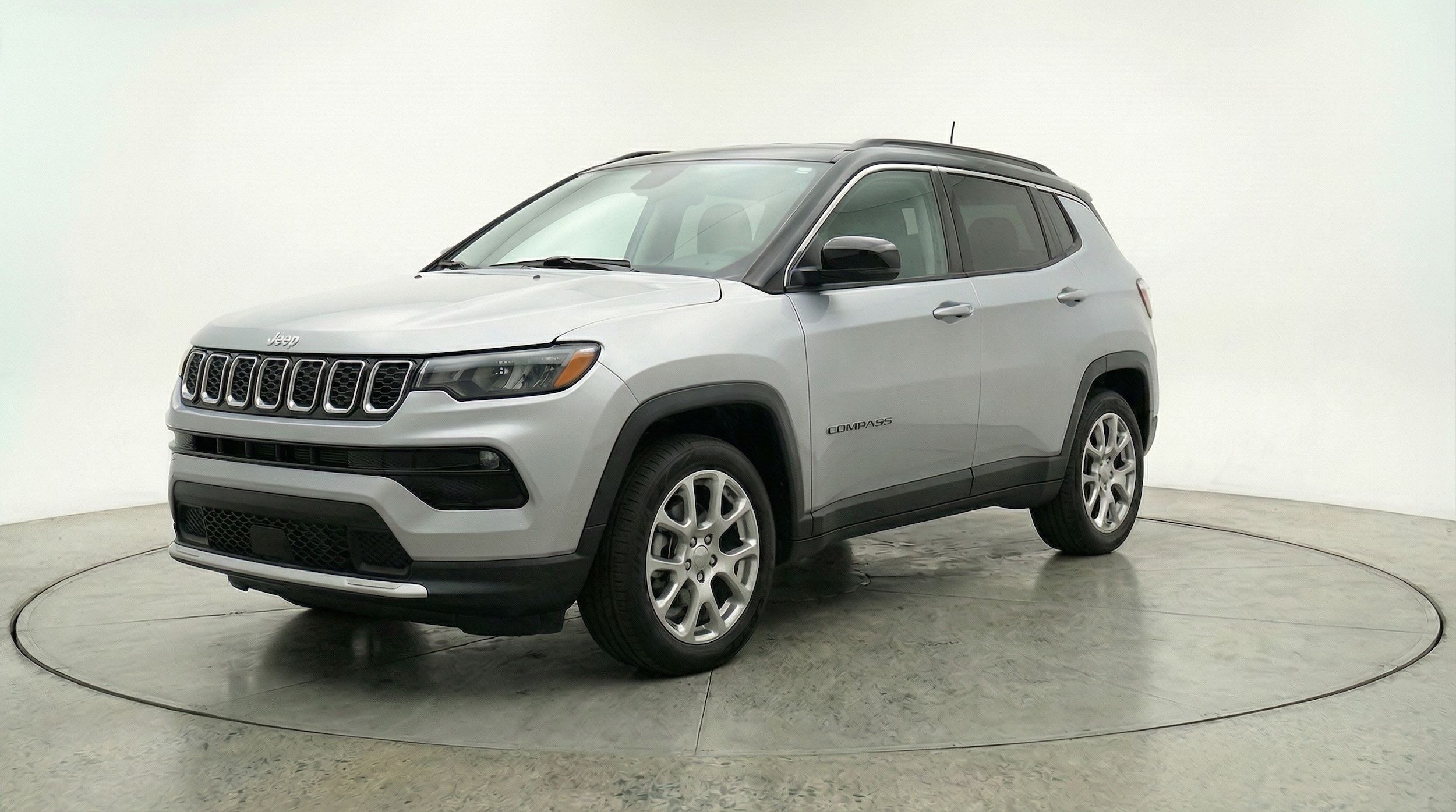 Thumbnail: 2025 Jeep Compass - 3