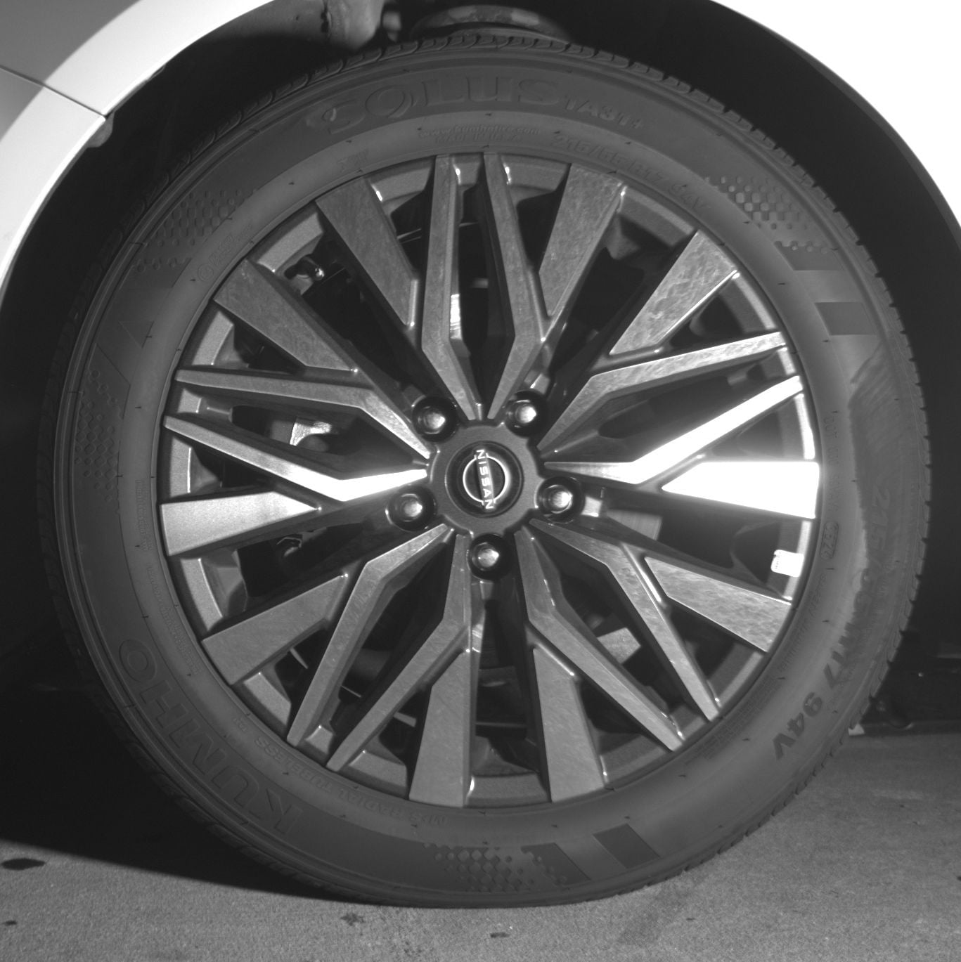 Thumbnail: 2025 Nissan Altima - 9