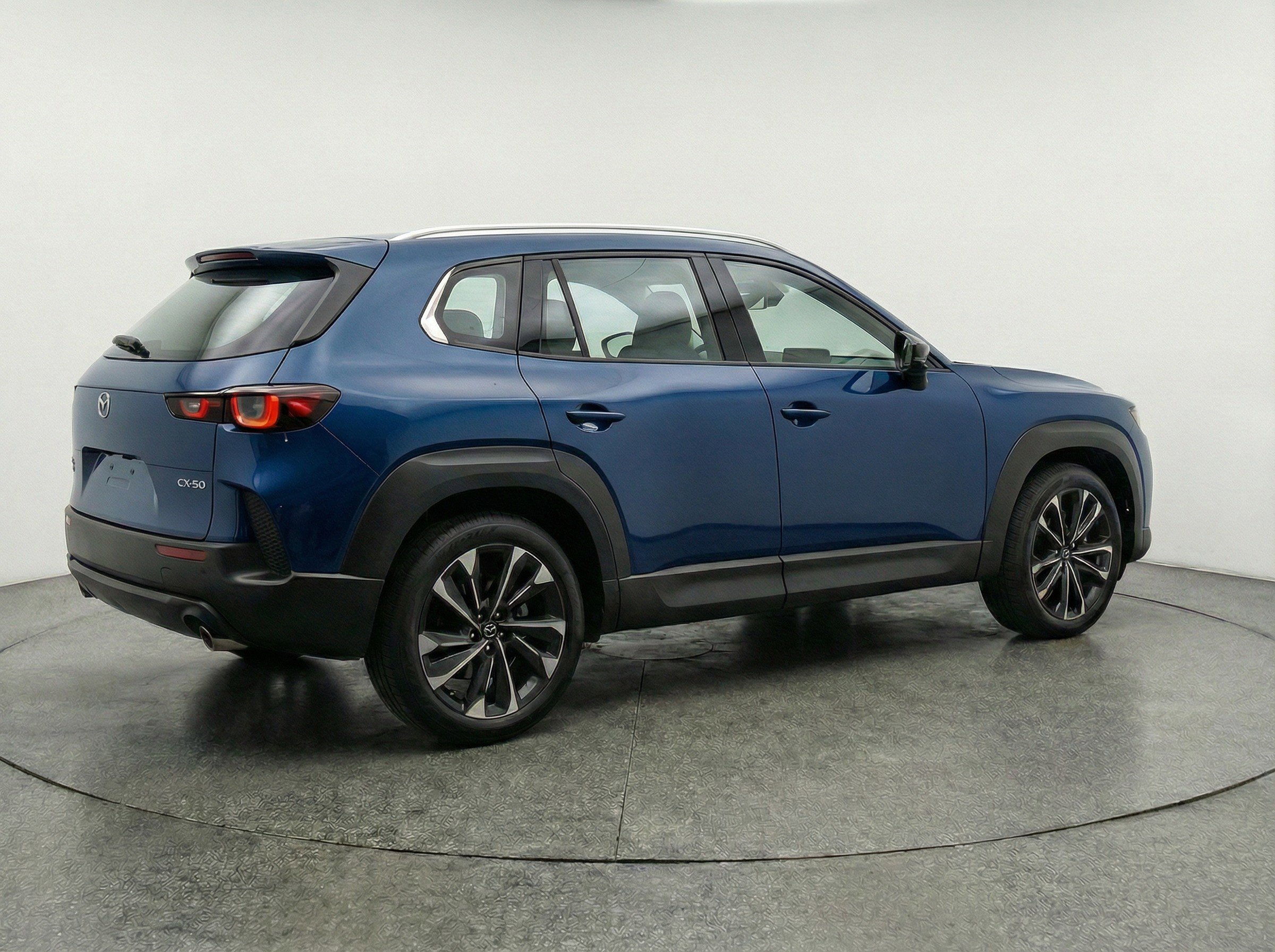 Thumbnail: 2025 Mazda CX-50 - 9