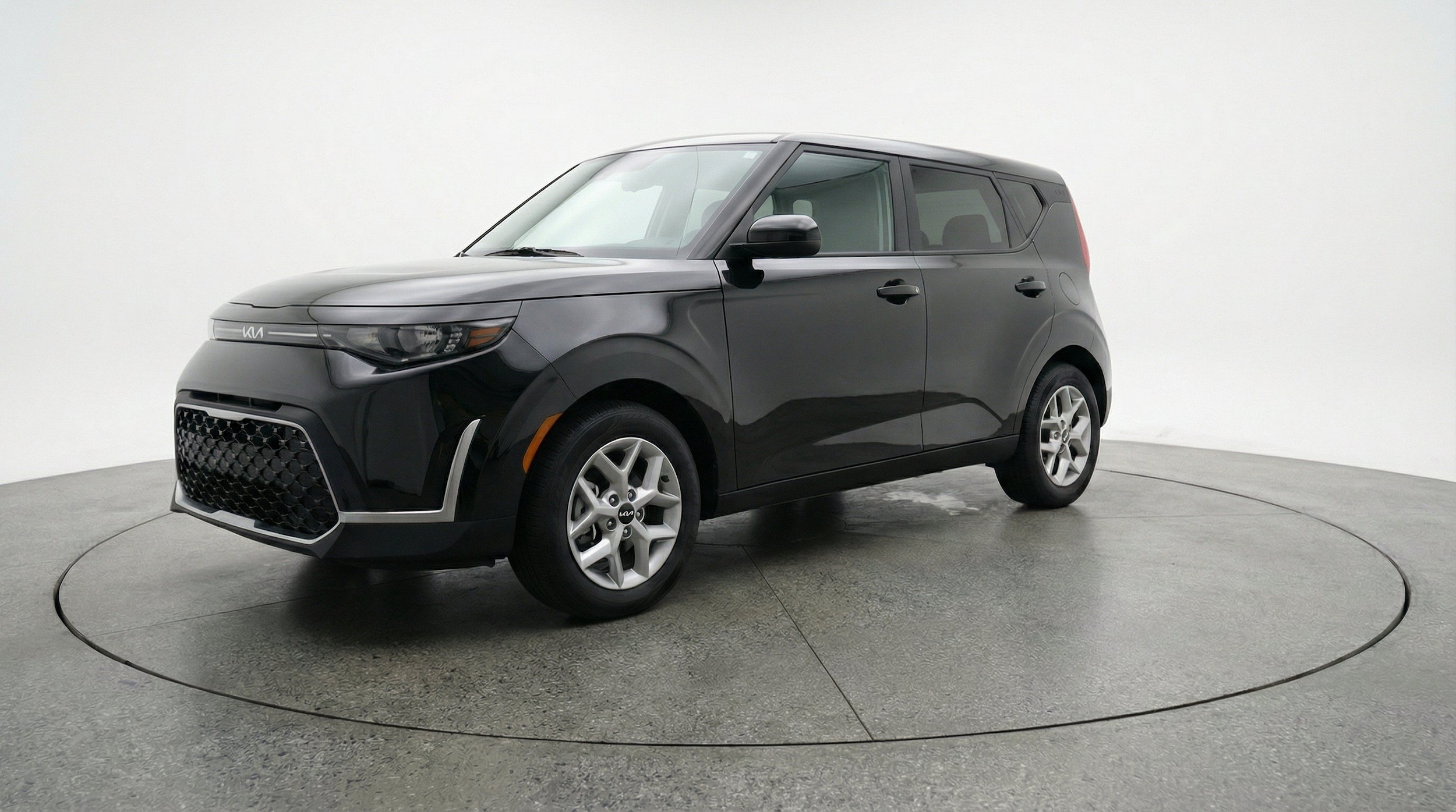 Thumbnail: 2025 Kia Soul - 3