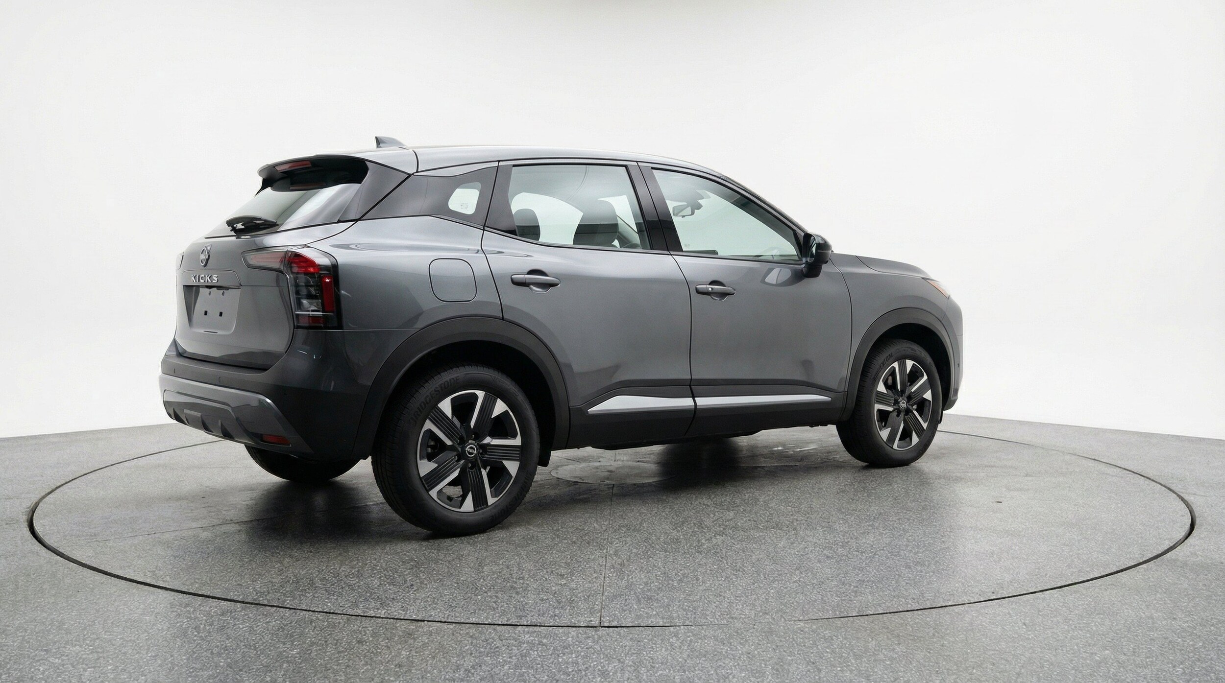 Thumbnail: 2026 Nissan Kicks - 9