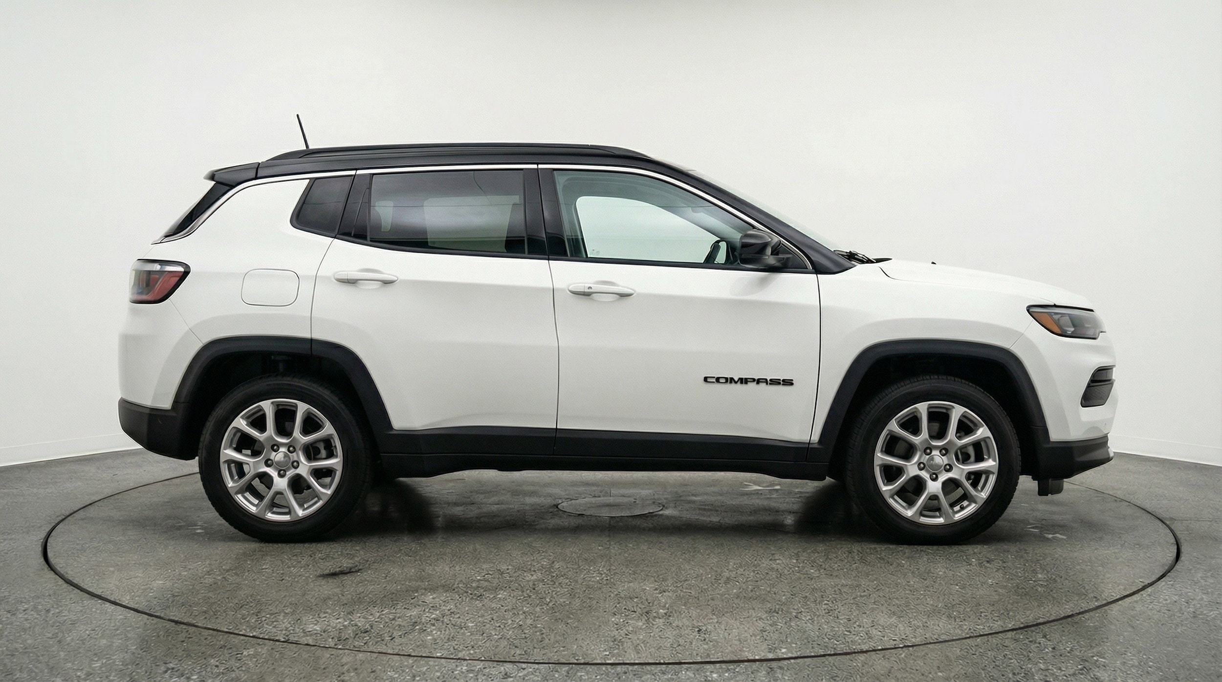Thumbnail: 2025 Jeep Compass - 11