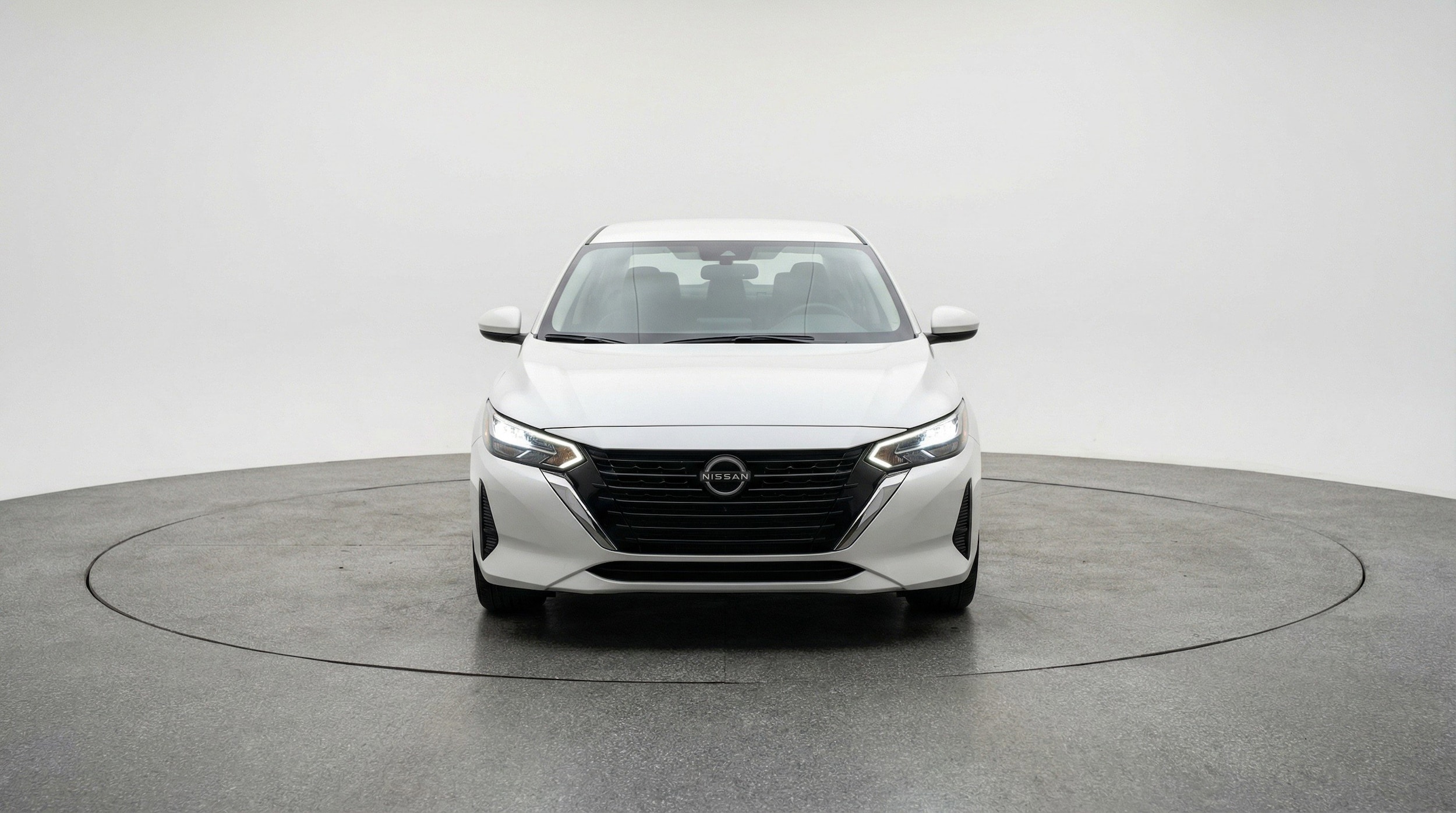 Thumbnail: 2025 Nissan Sentra - 2