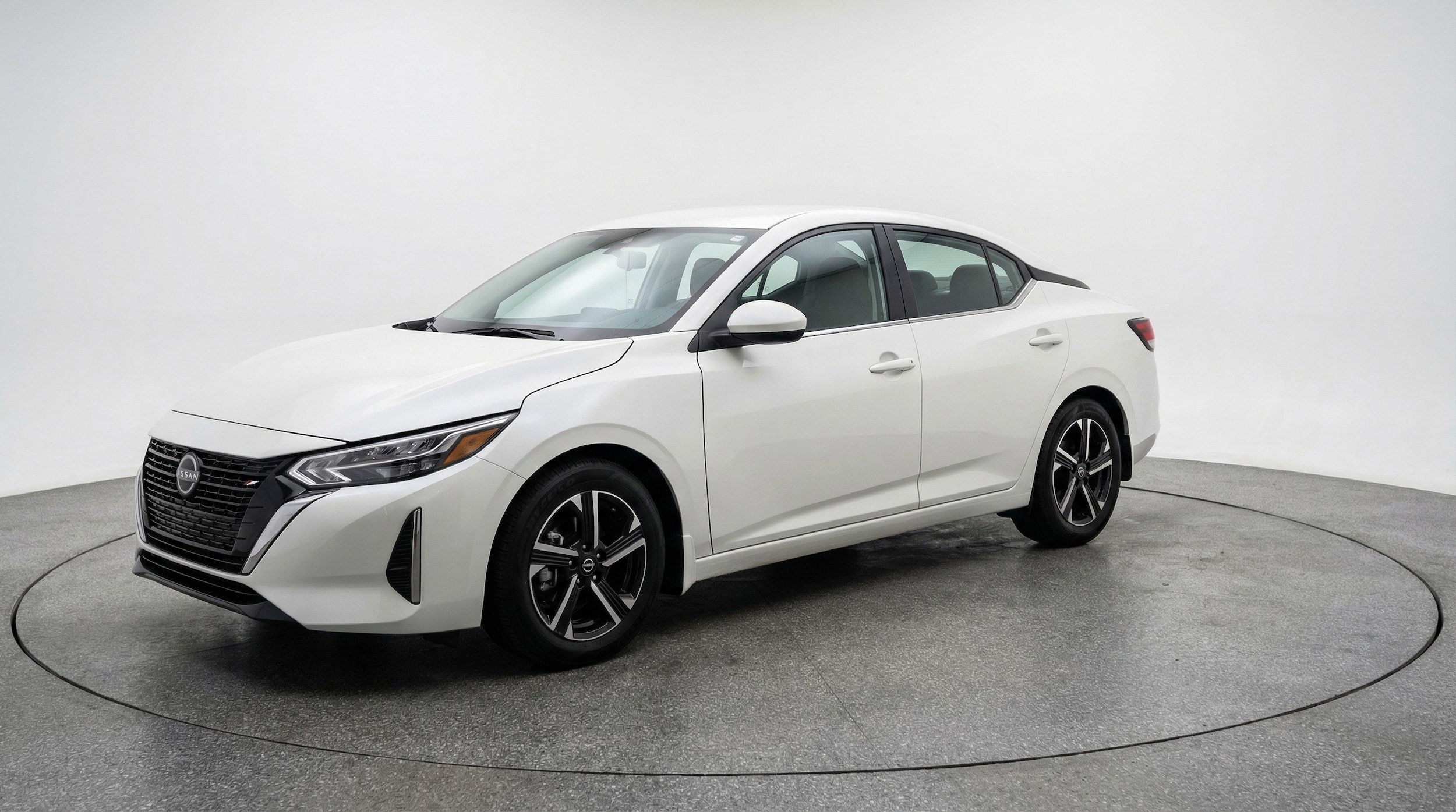 Thumbnail: 2025 Nissan Sentra - 3