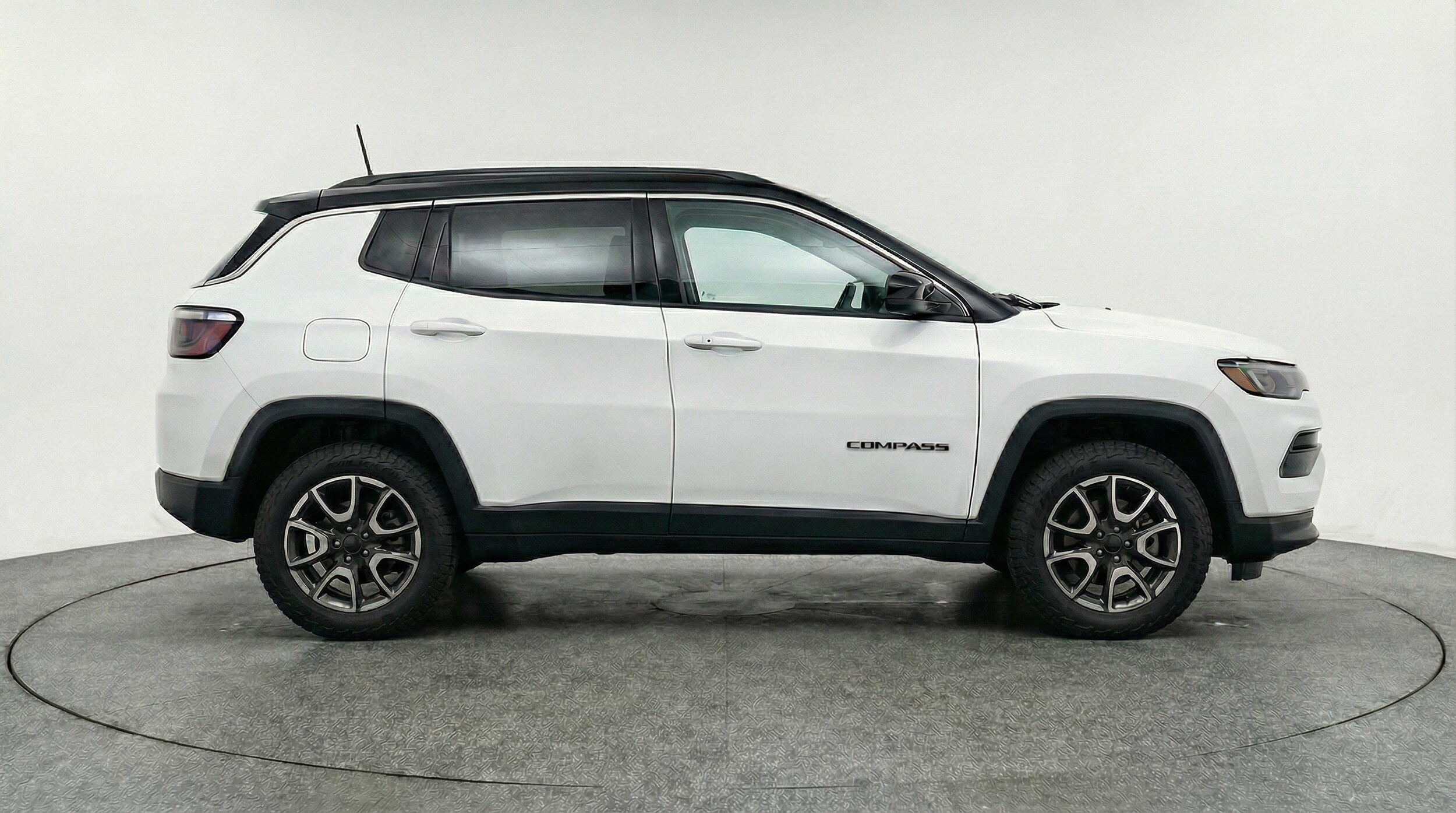 Thumbnail: 2025 Jeep Compass - 11