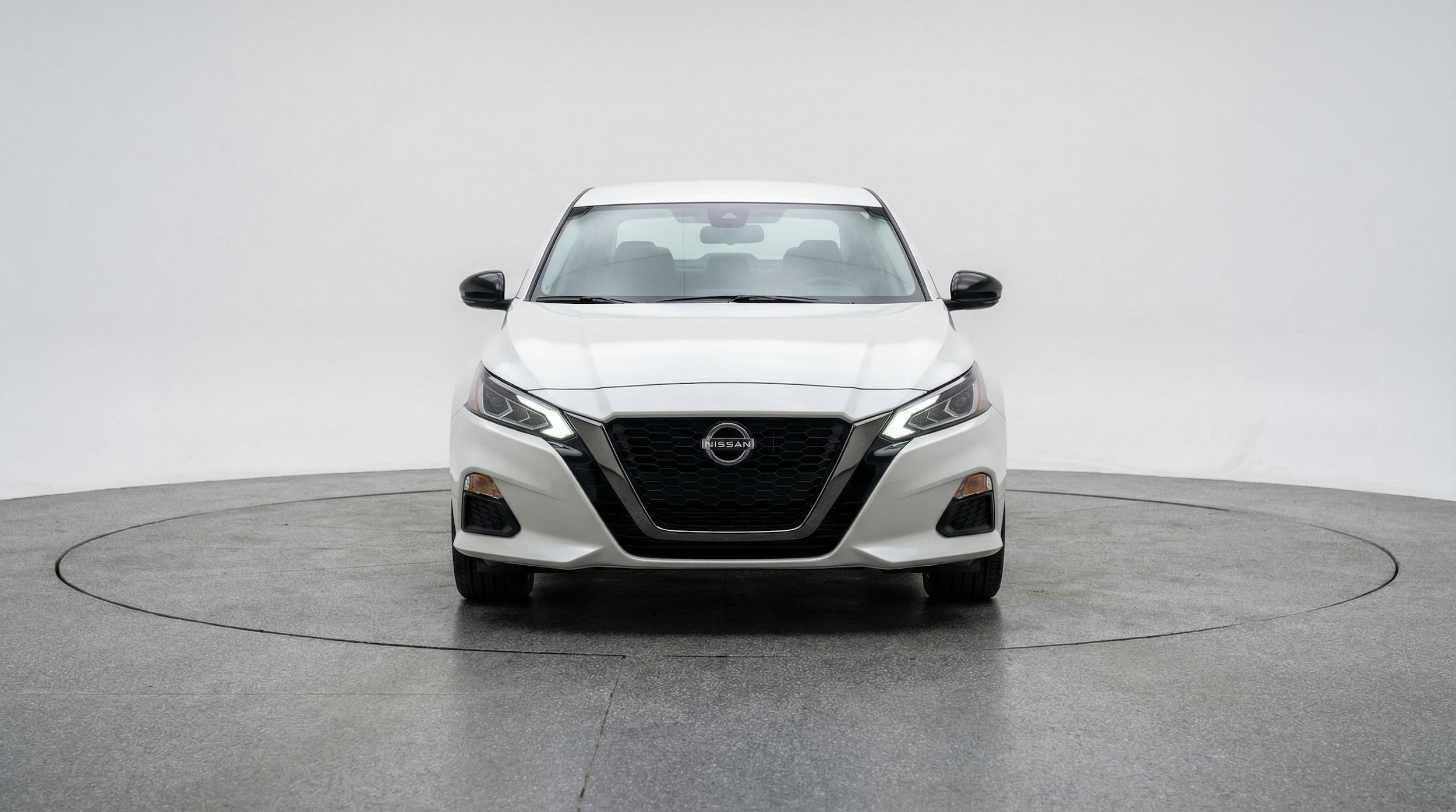 Thumbnail: 2025 Nissan Altima - 2