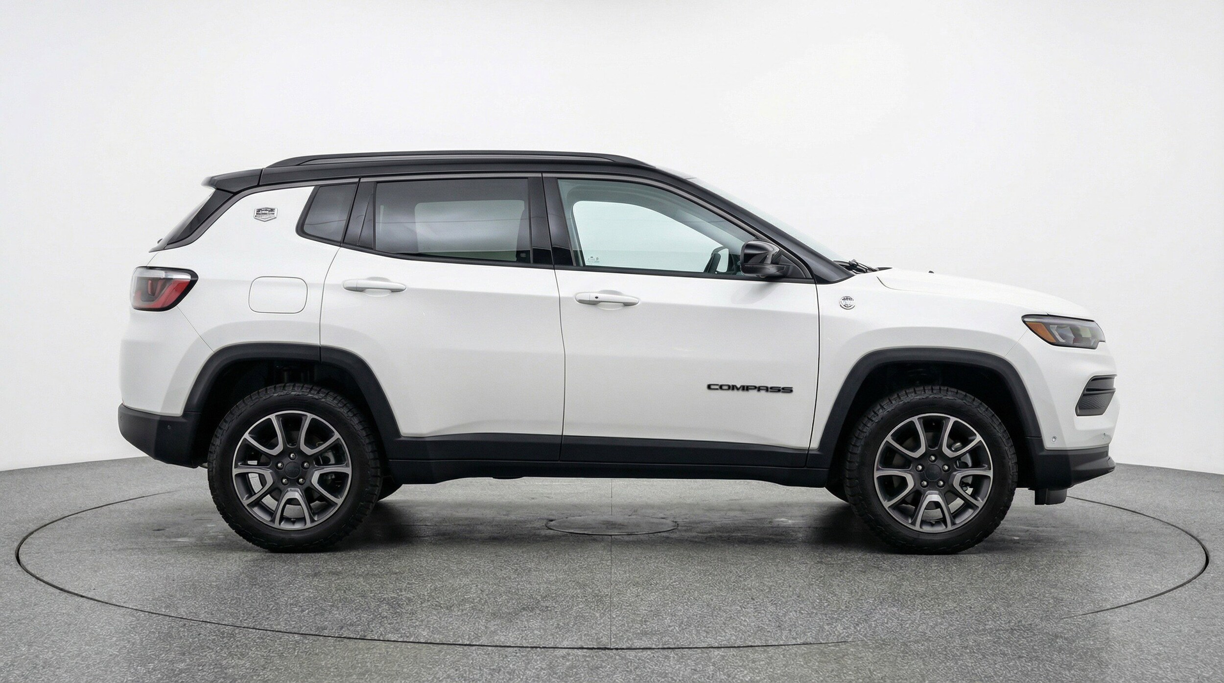 Thumbnail: 2025 Jeep Compass - 11