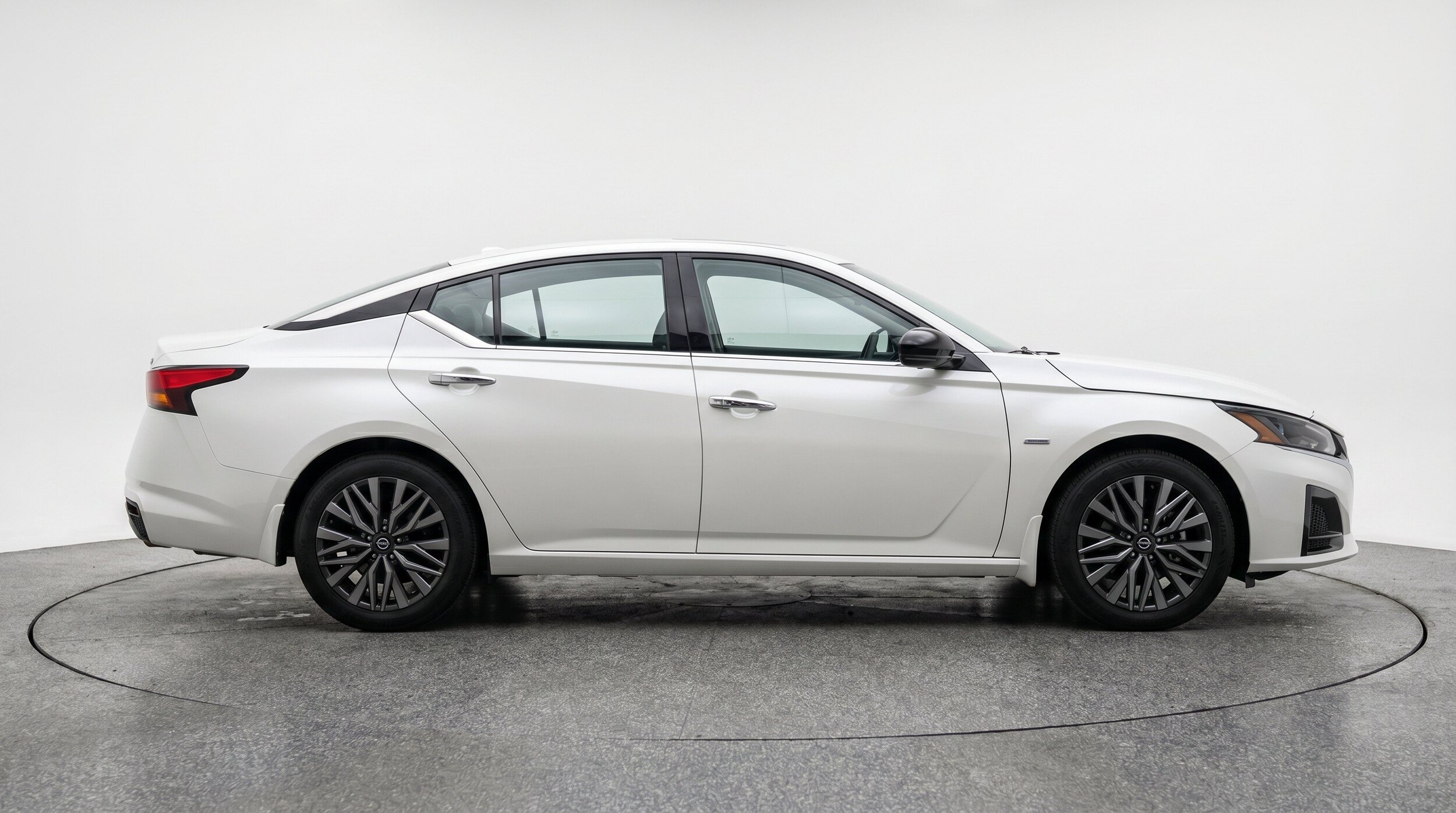 Thumbnail: 2025 Nissan Altima - 11