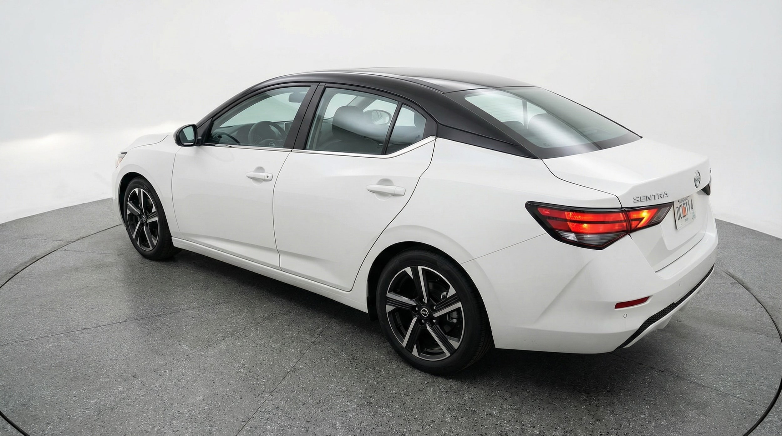 Thumbnail: 2025 Nissan Sentra - 5