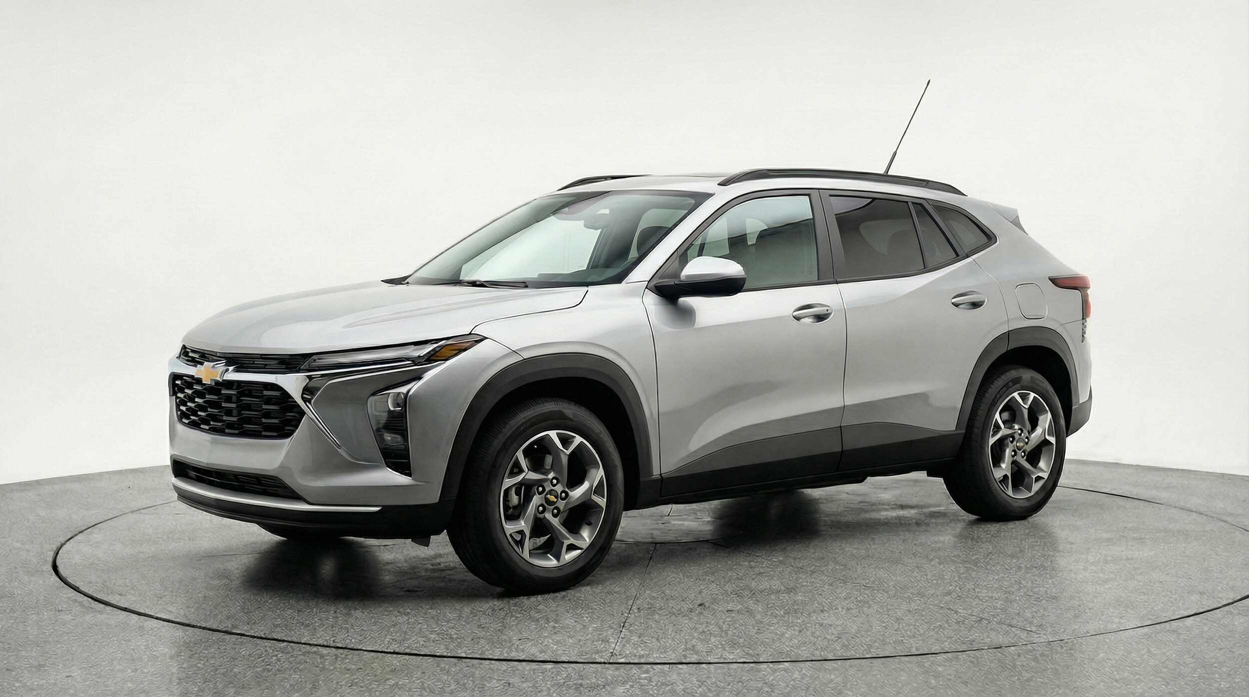 Thumbnail: 2025 Chevrolet Trax - 3