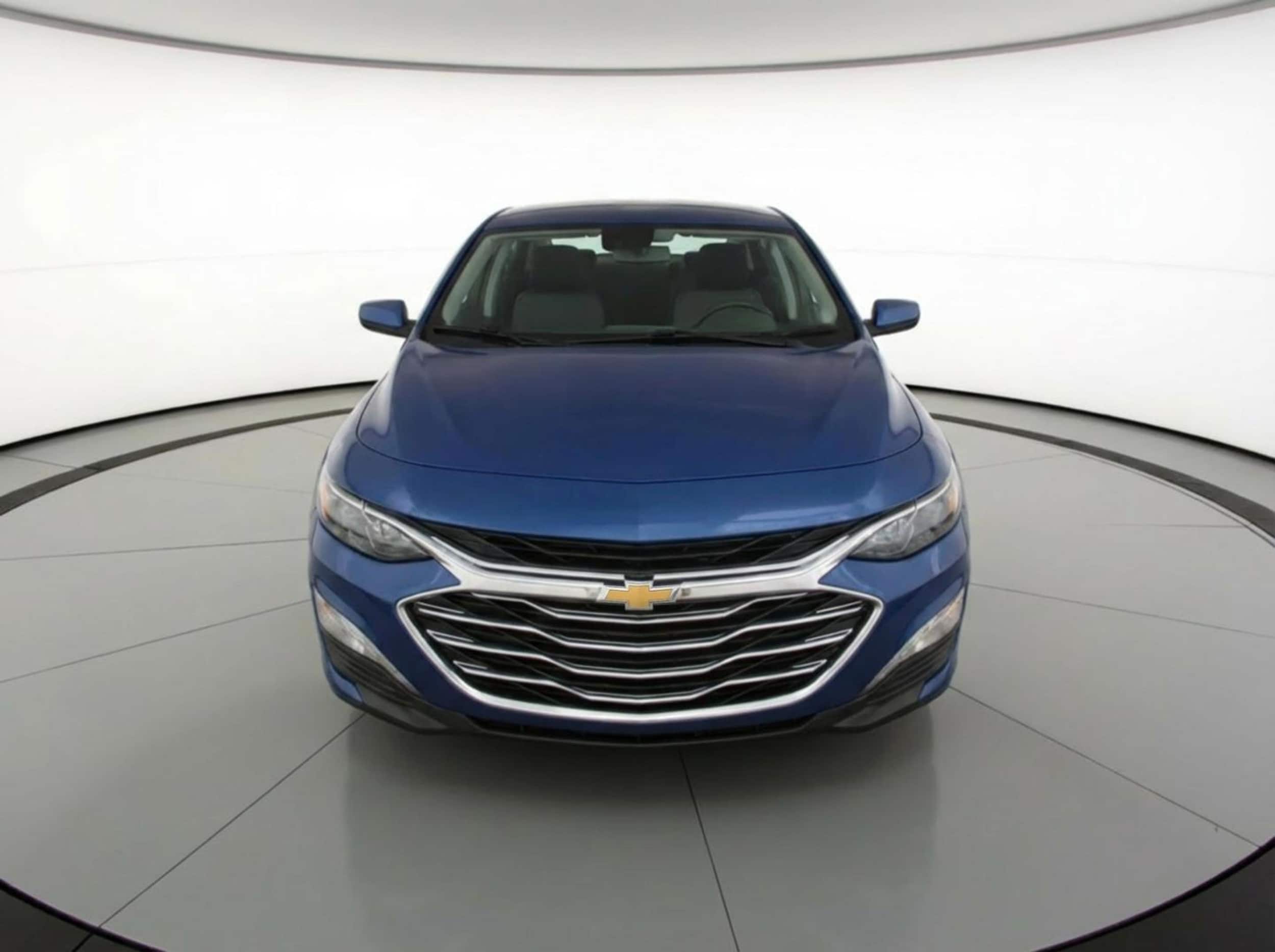 Thumbnail: 2024 Chevrolet Malibu - 2