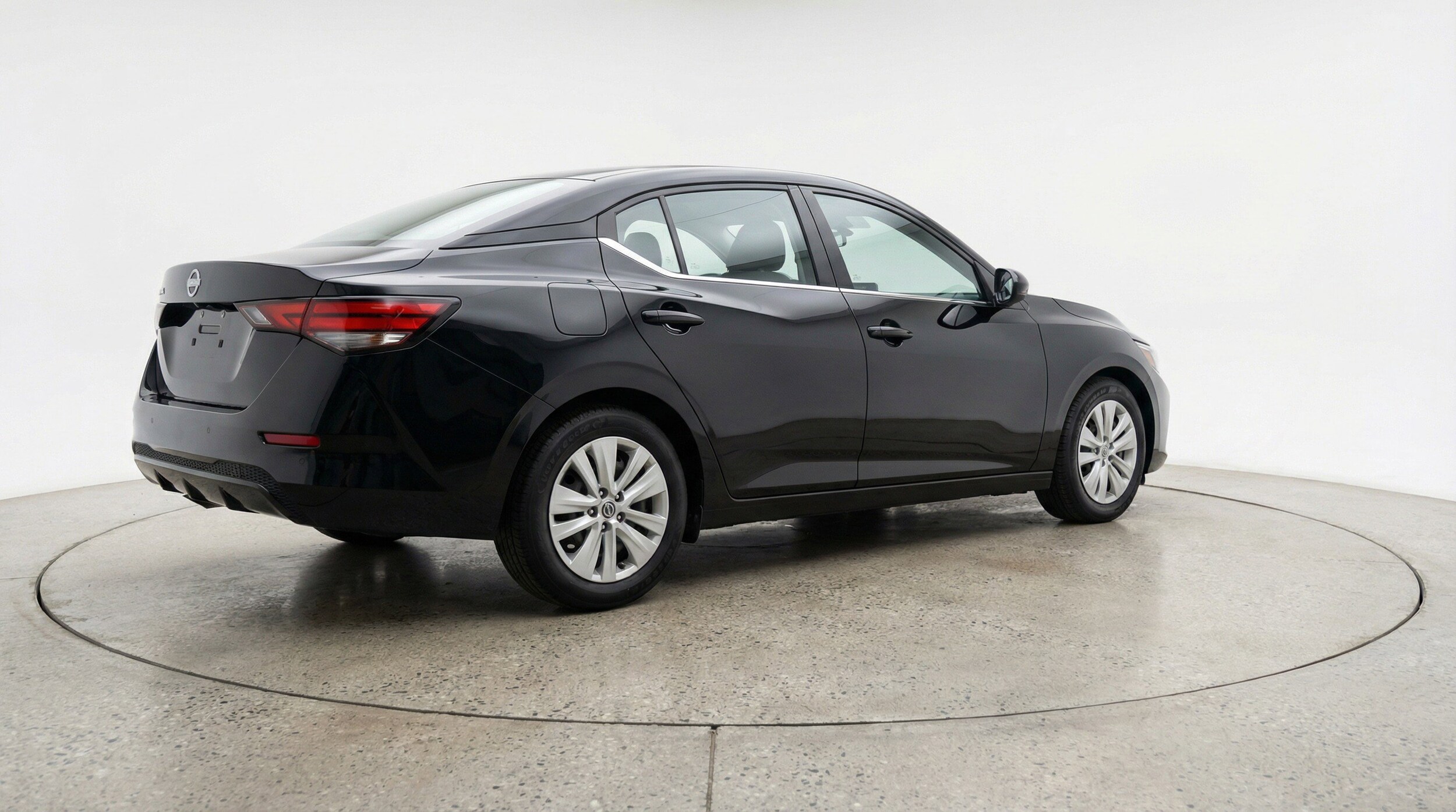 Thumbnail: 2025 Nissan Sentra - 9