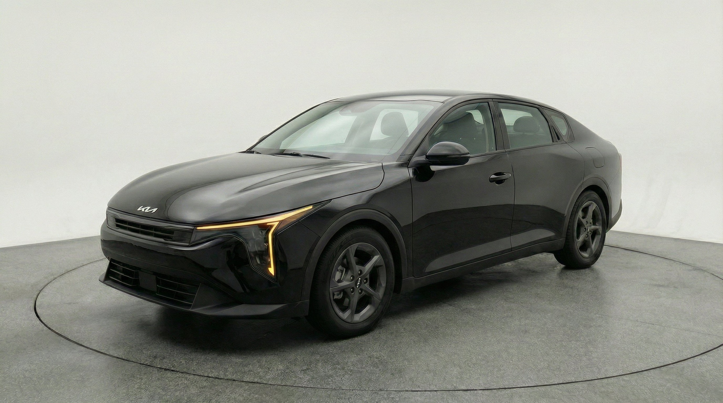 Thumbnail: 2025 Kia K4 - 3
