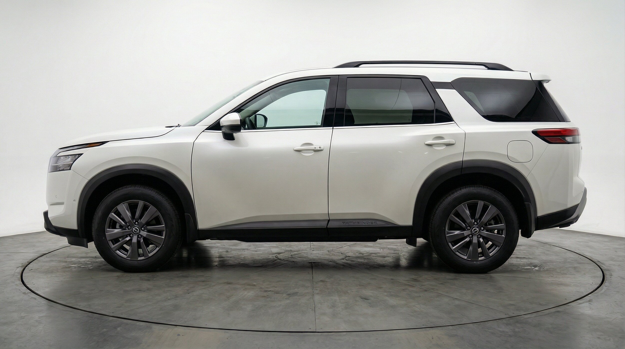 Thumbnail: 2025 Nissan Pathfinder - 11