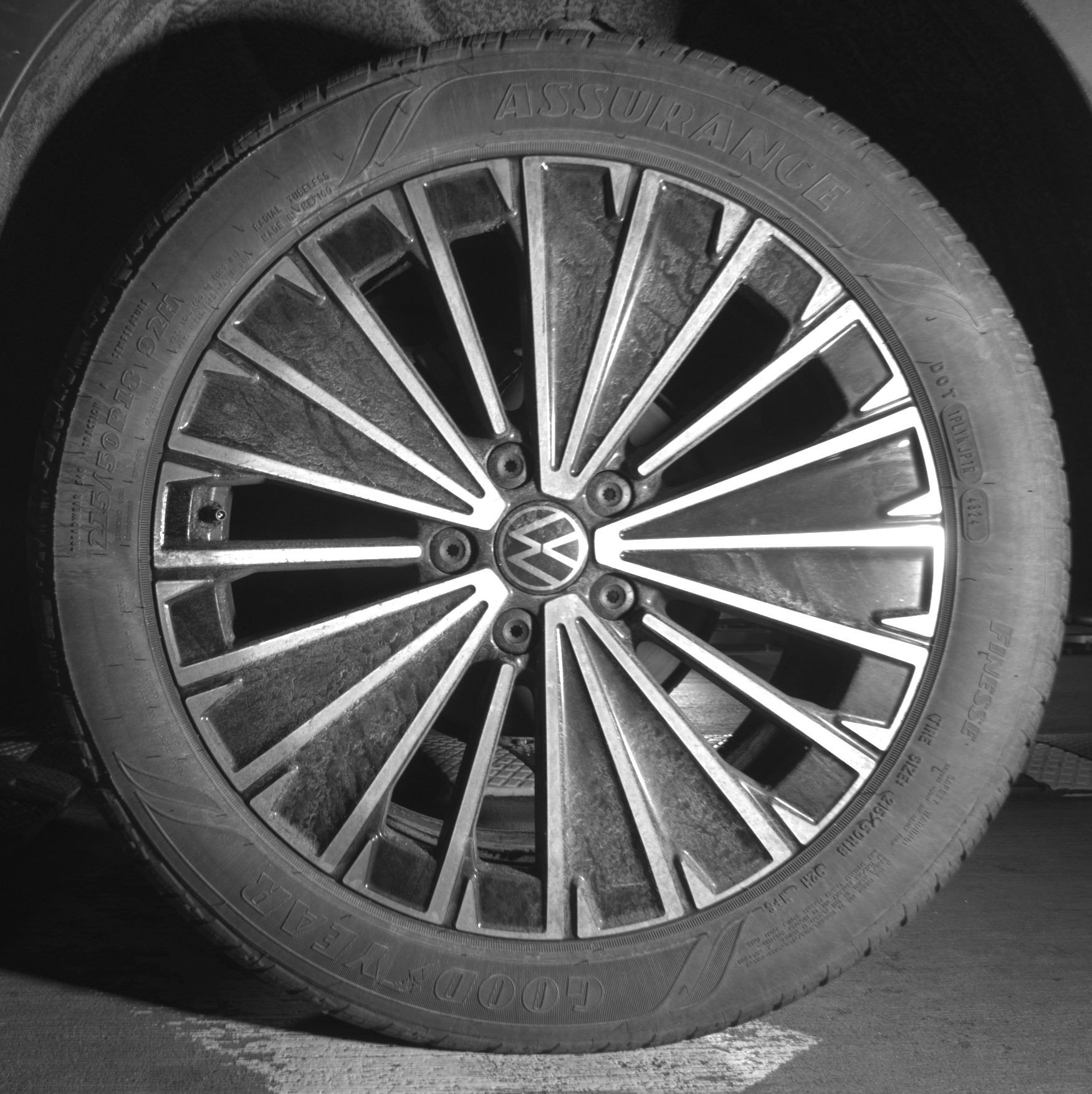 Thumbnail: 2025 Volkswagen Taos - 14