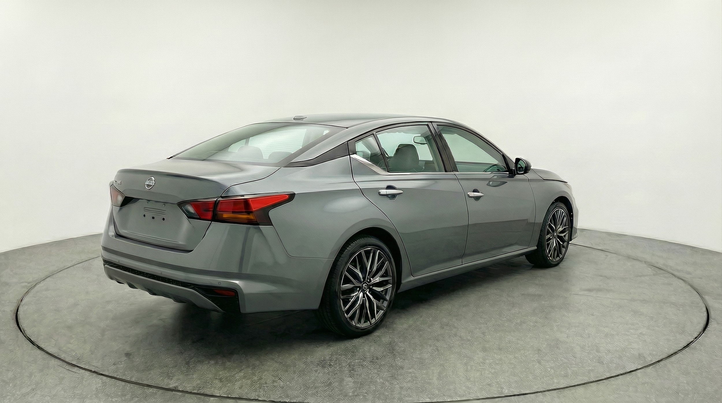 Thumbnail: 2025 Nissan Altima - 7