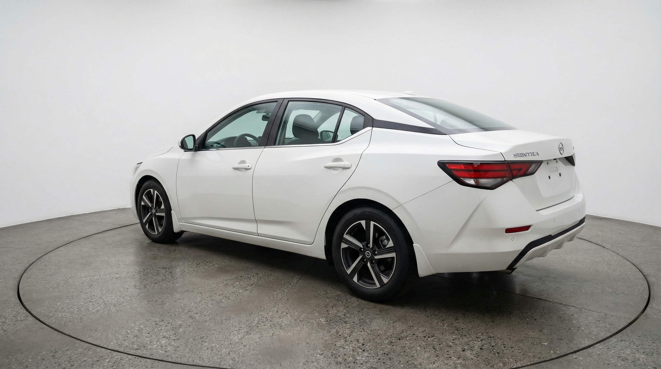 Thumbnail: 2025 Nissan Sentra - 5