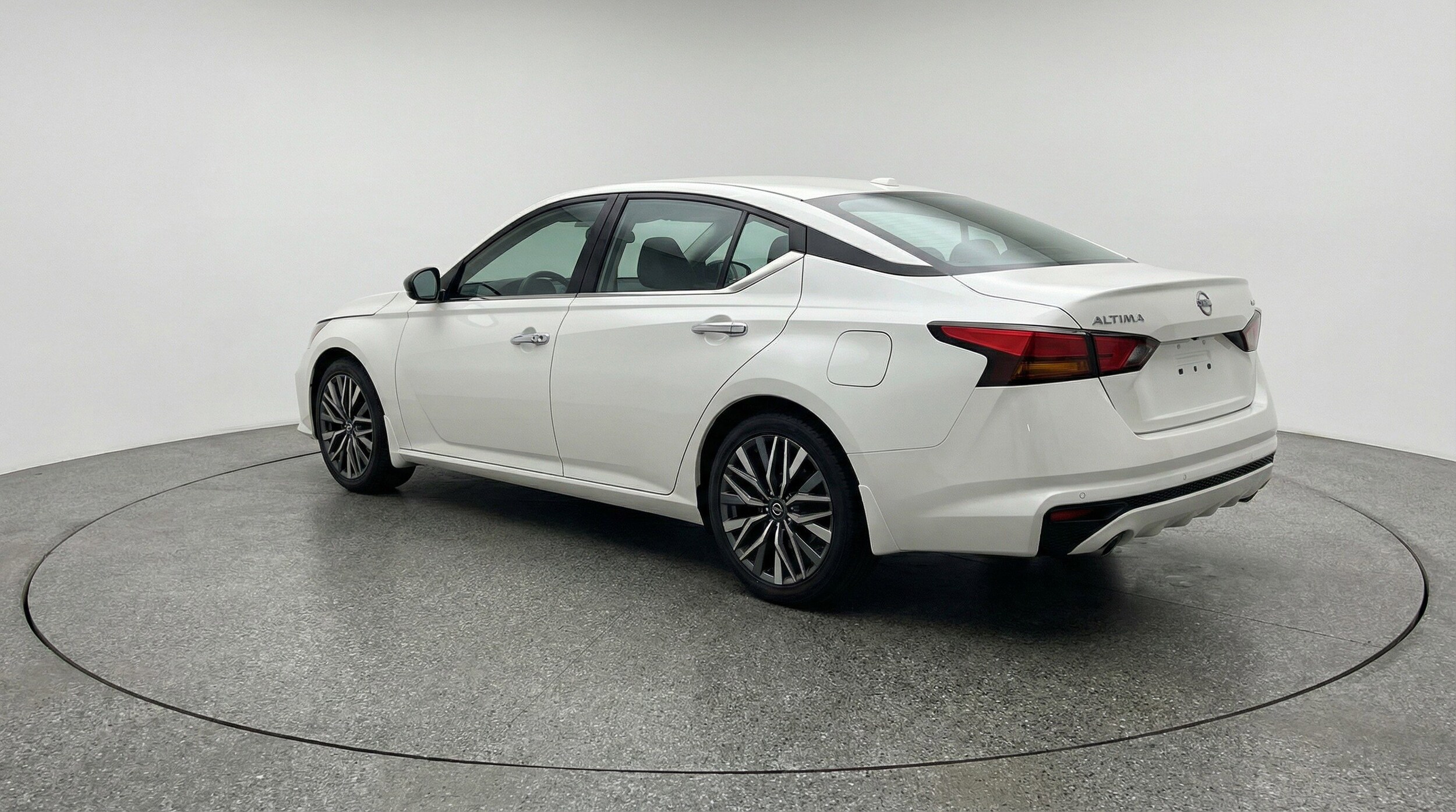 Thumbnail: 2025 Nissan Altima - 6