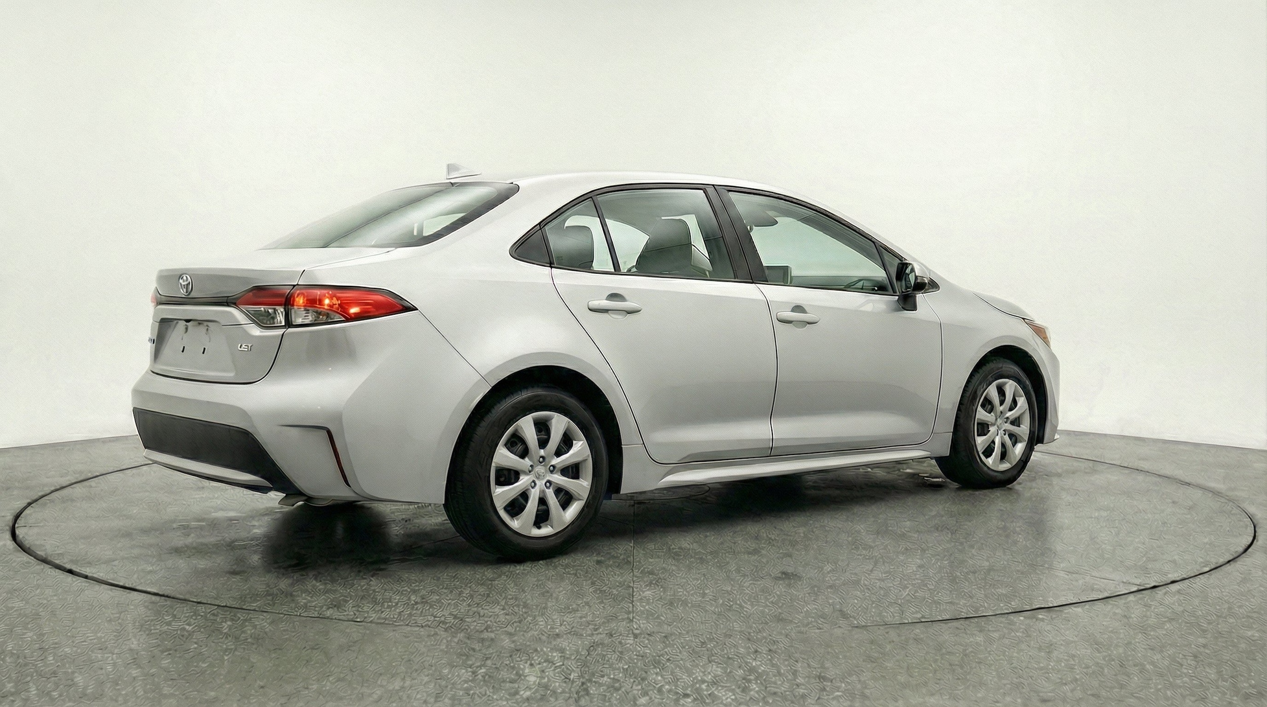 Thumbnail: 2025 Toyota Corolla - 9