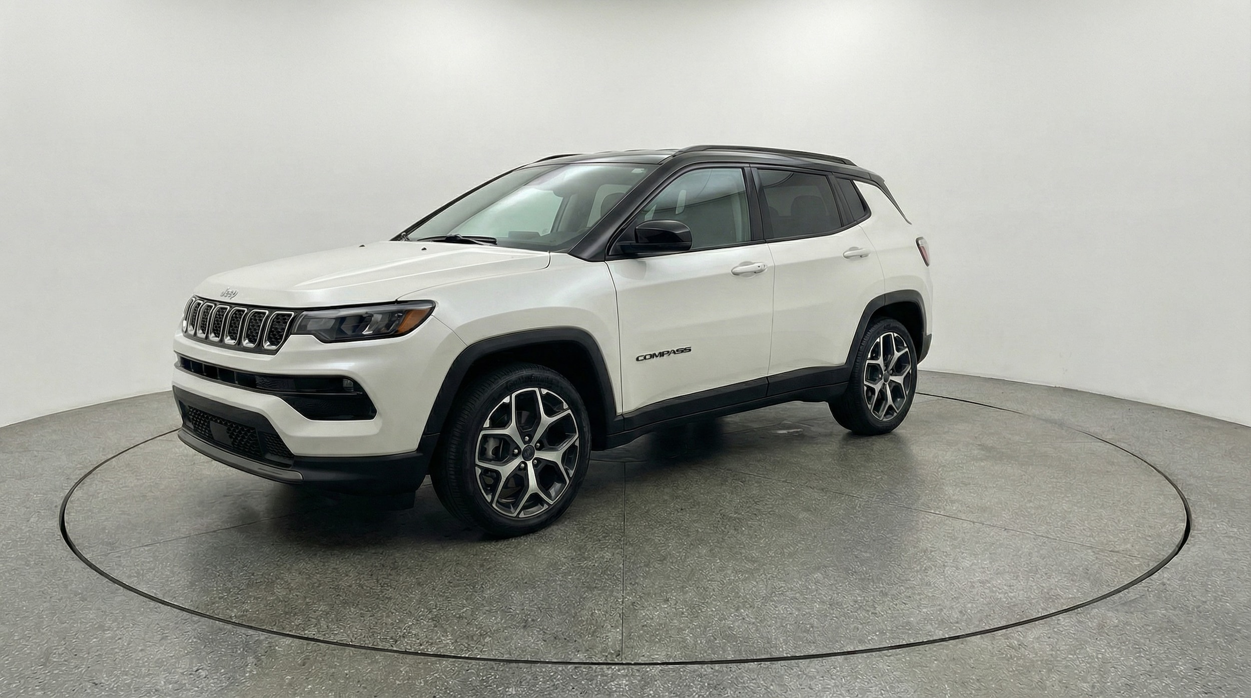 Thumbnail: 2025 Jeep Compass - 3