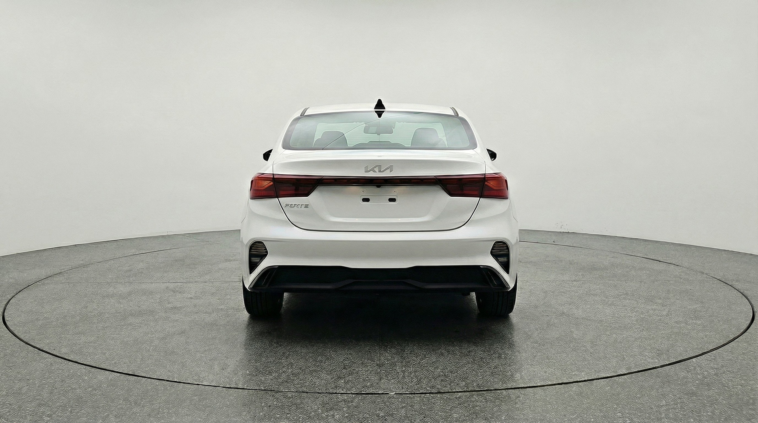 Thumbnail: 2024 Kia Forte - 7