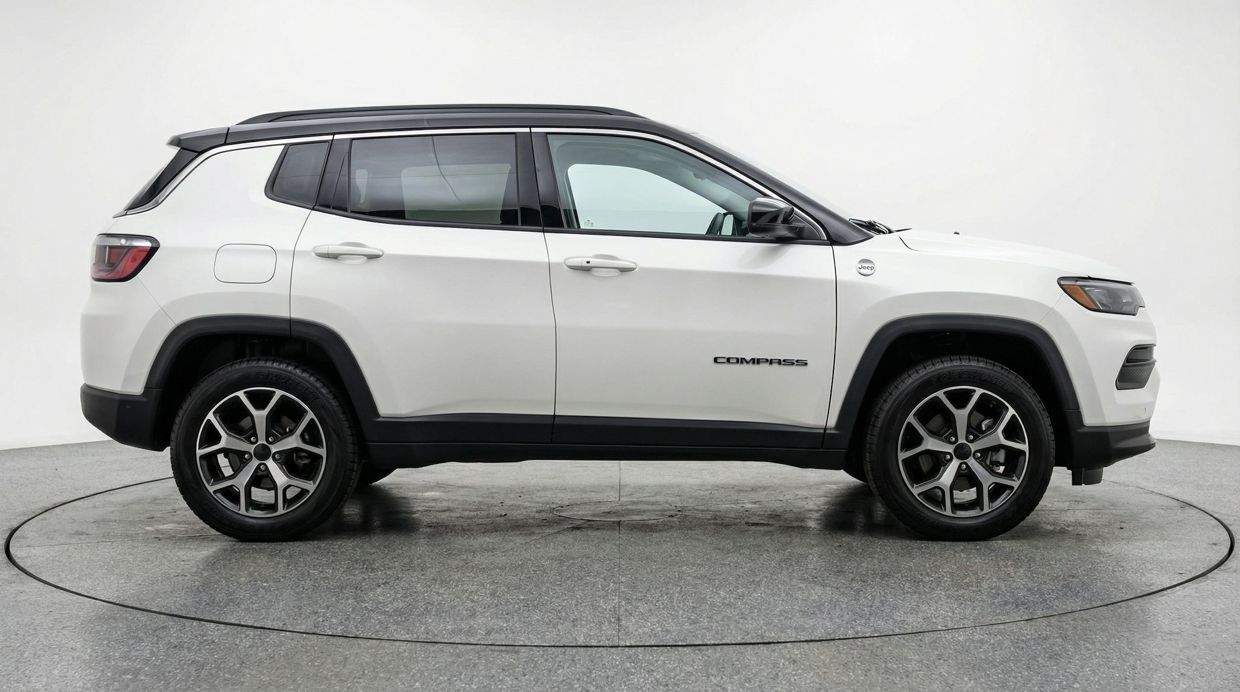 Thumbnail: 2025 Jeep Compass - 8