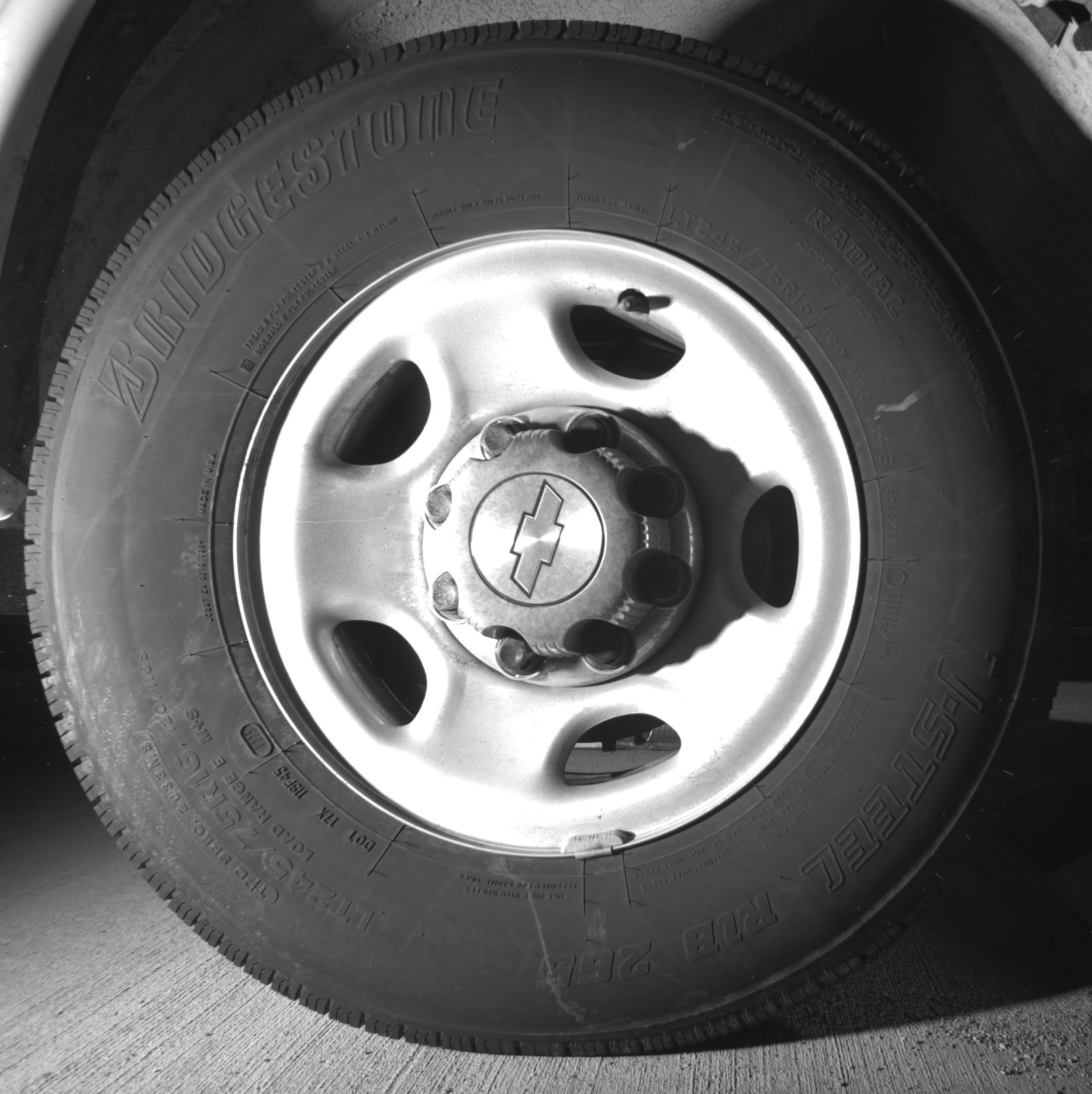 Thumbnail: 2025 Chevrolet Express - 13