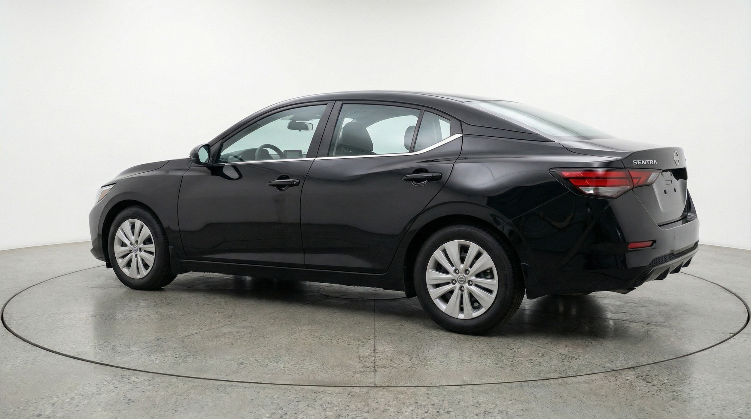 Thumbnail: 2025 Nissan Sentra - 5