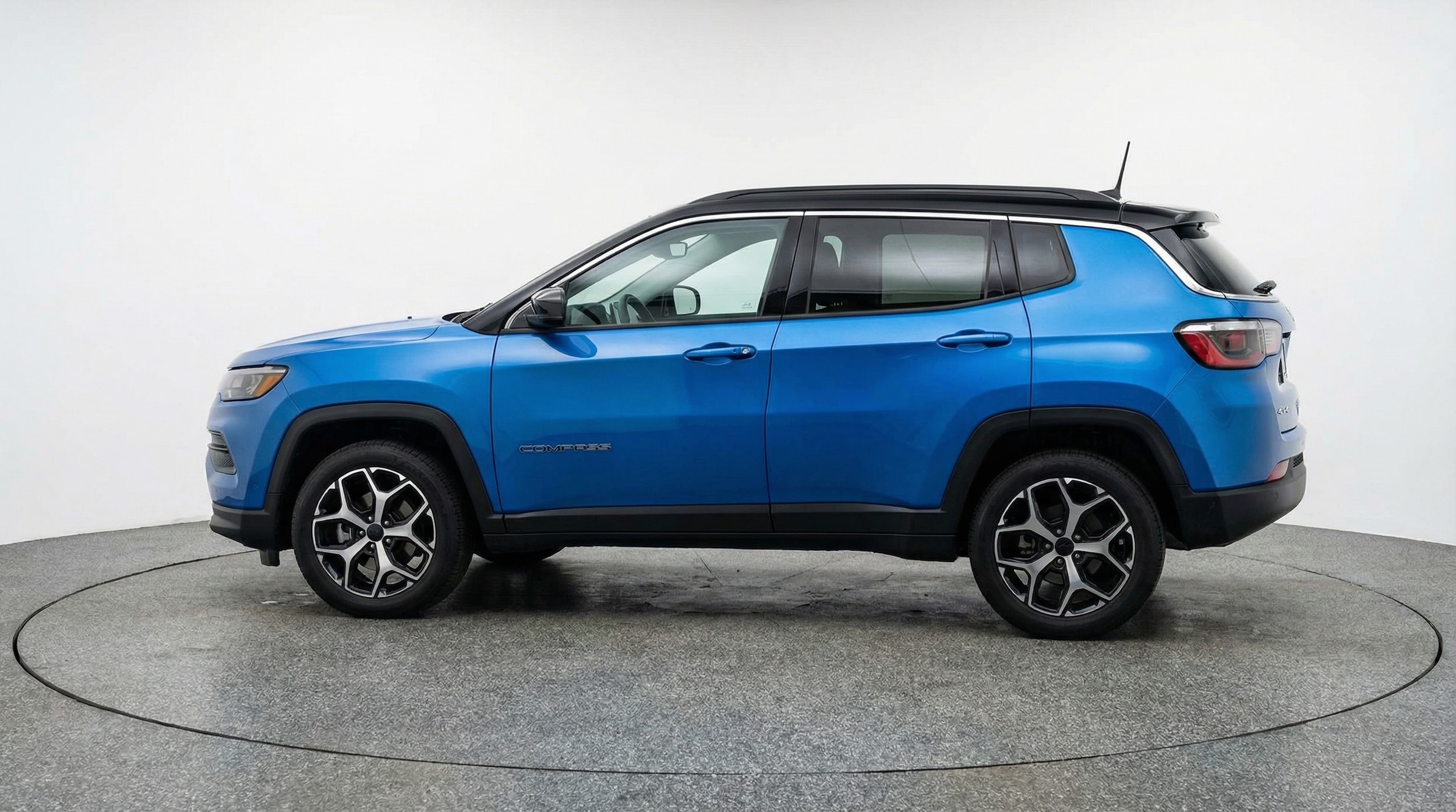 Thumbnail: 2025 Jeep Compass - 4