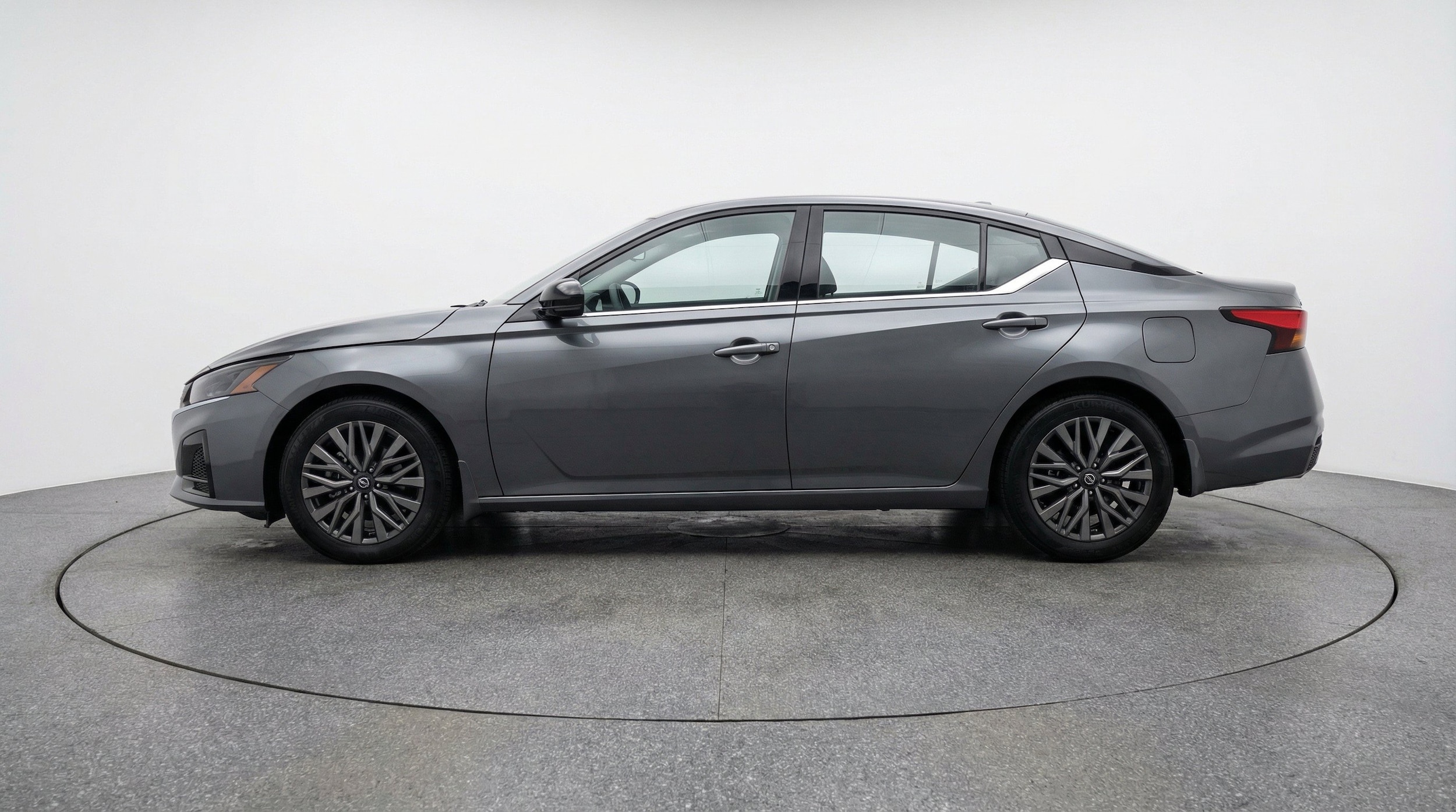 Thumbnail: 2026 Nissan Altima - 5