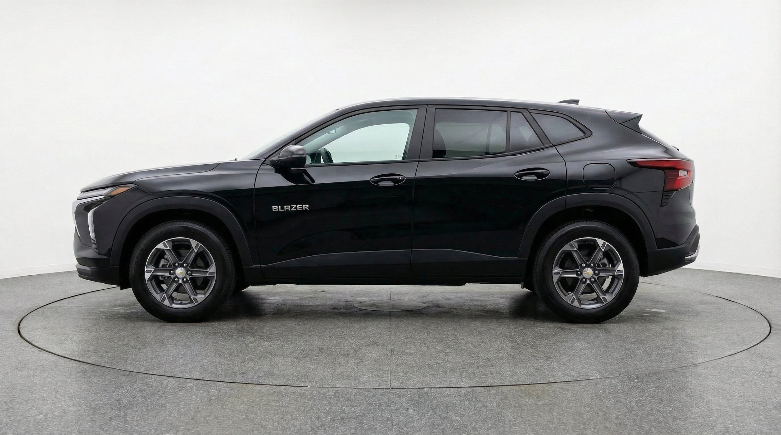 Thumbnail: 2025 Chevrolet Blazer - 5