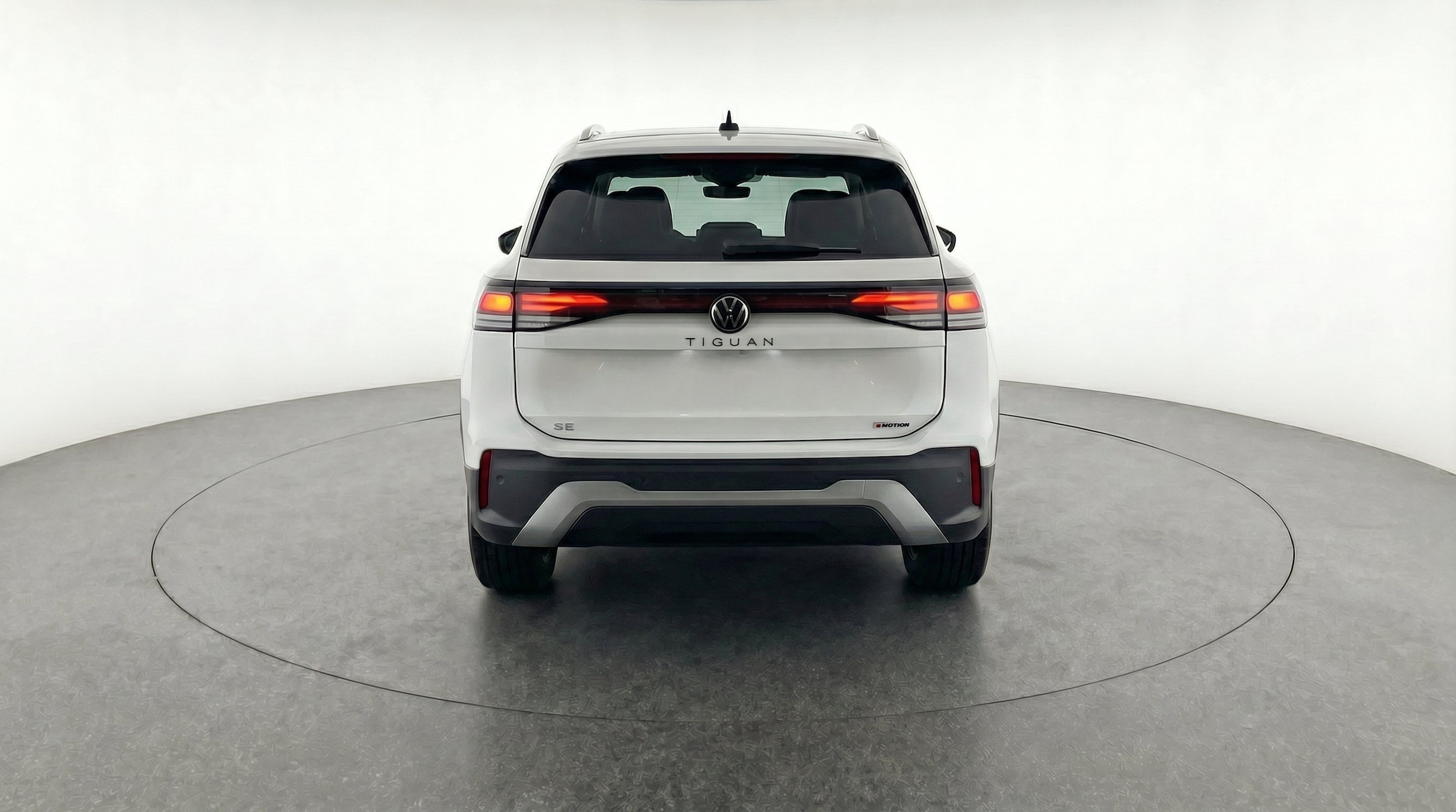 Thumbnail: 2026 Volkswagen Tiguan - 7