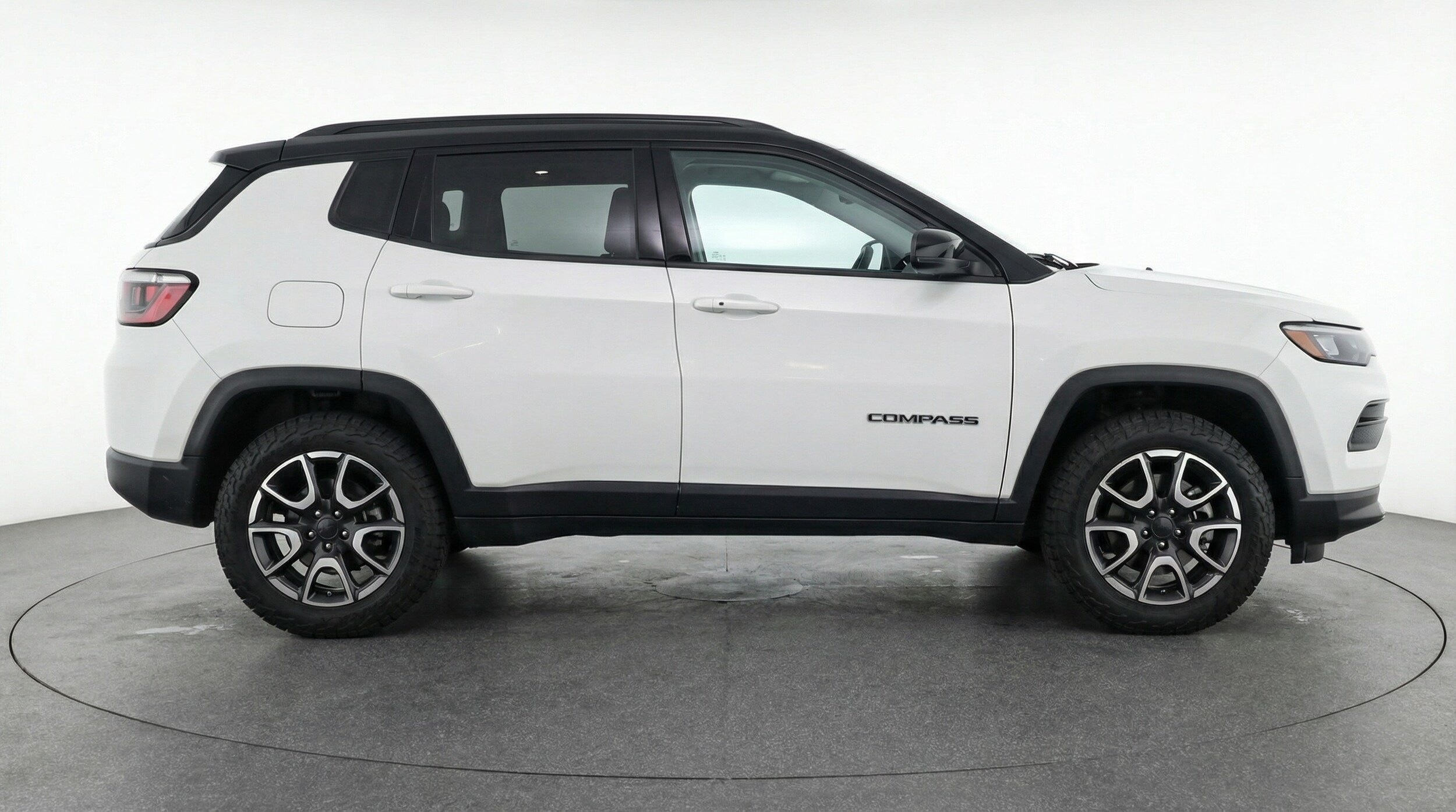 Thumbnail: 2025 Jeep Compass - 8