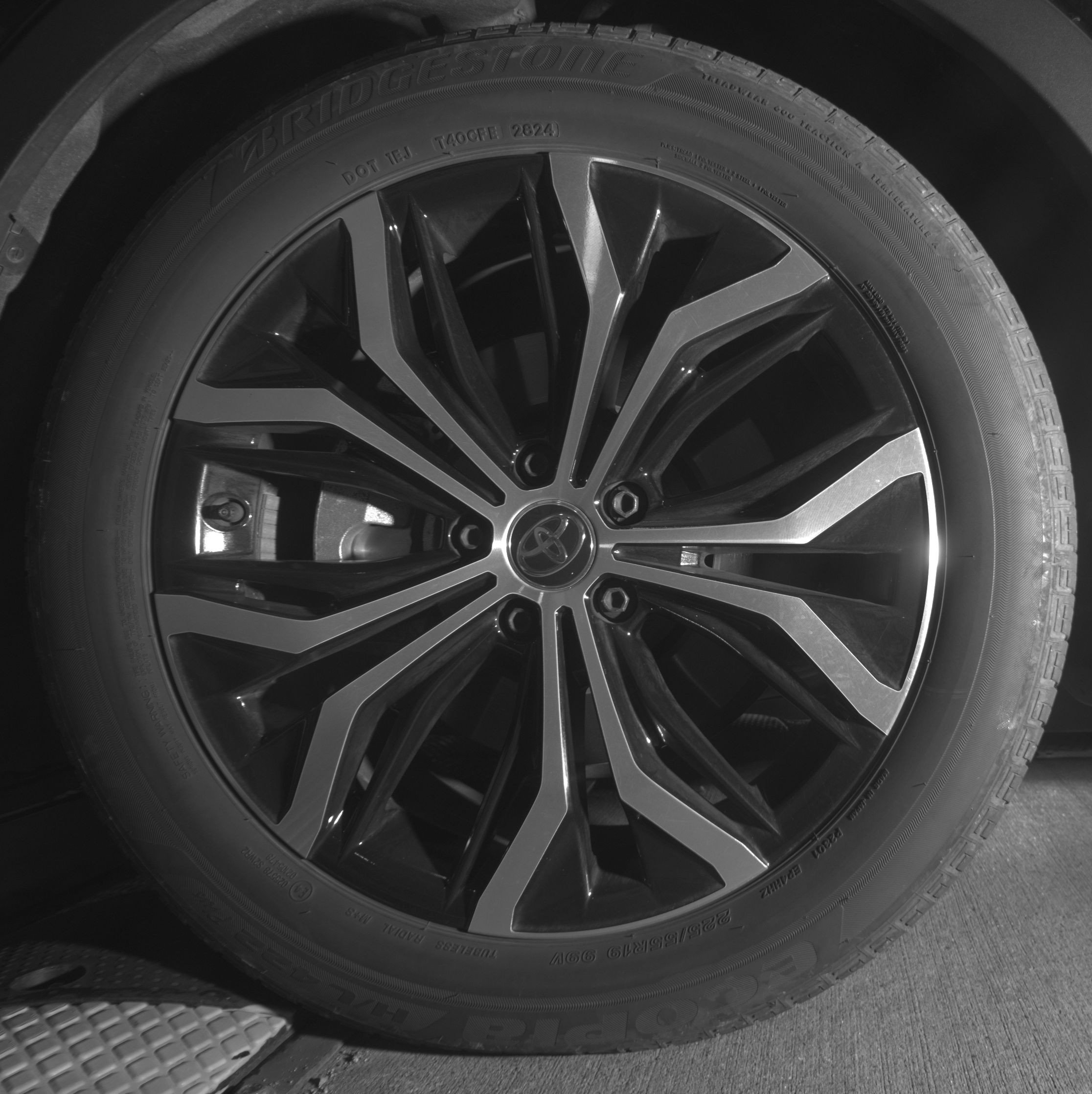 Thumbnail: 2025 Toyota Crown - 14