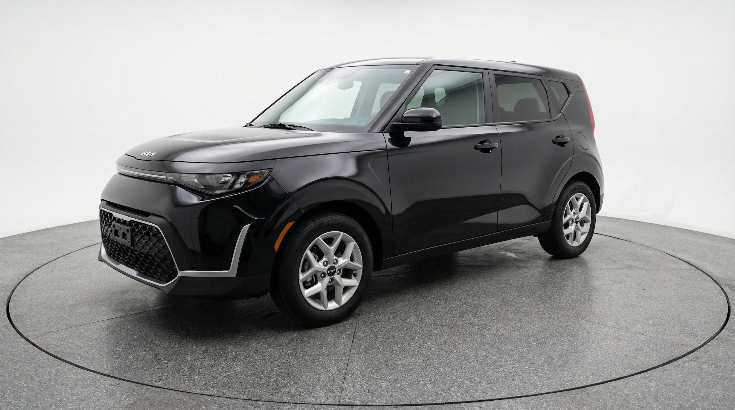 Thumbnail: 2025 Kia Soul - 3