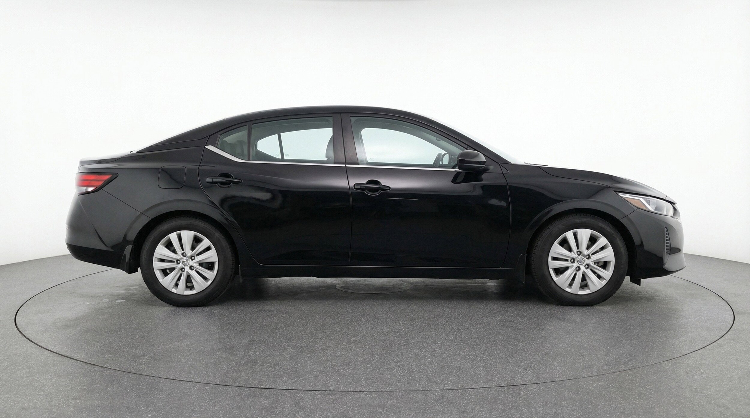 Thumbnail: 2025 Nissan Sentra - 11