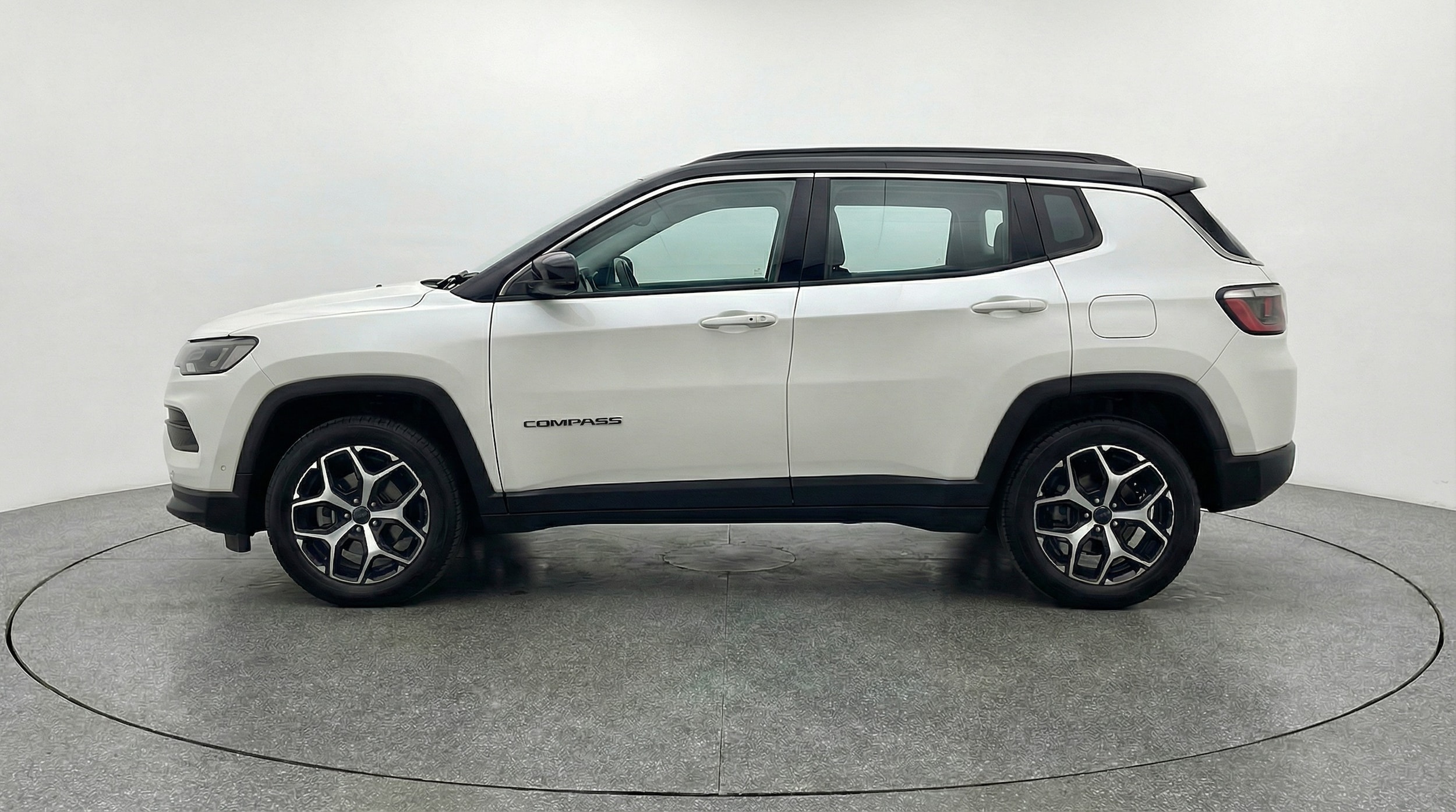 Thumbnail: 2025 Jeep Compass - 4