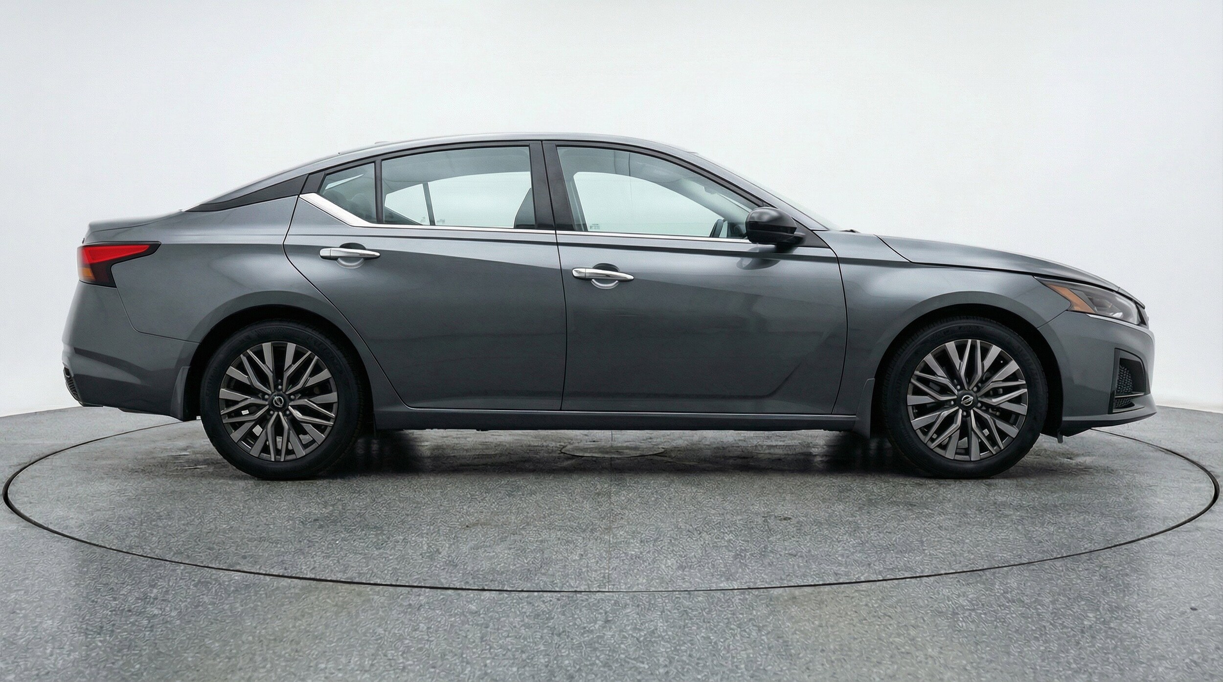 Thumbnail: 2025 Nissan Altima - 11