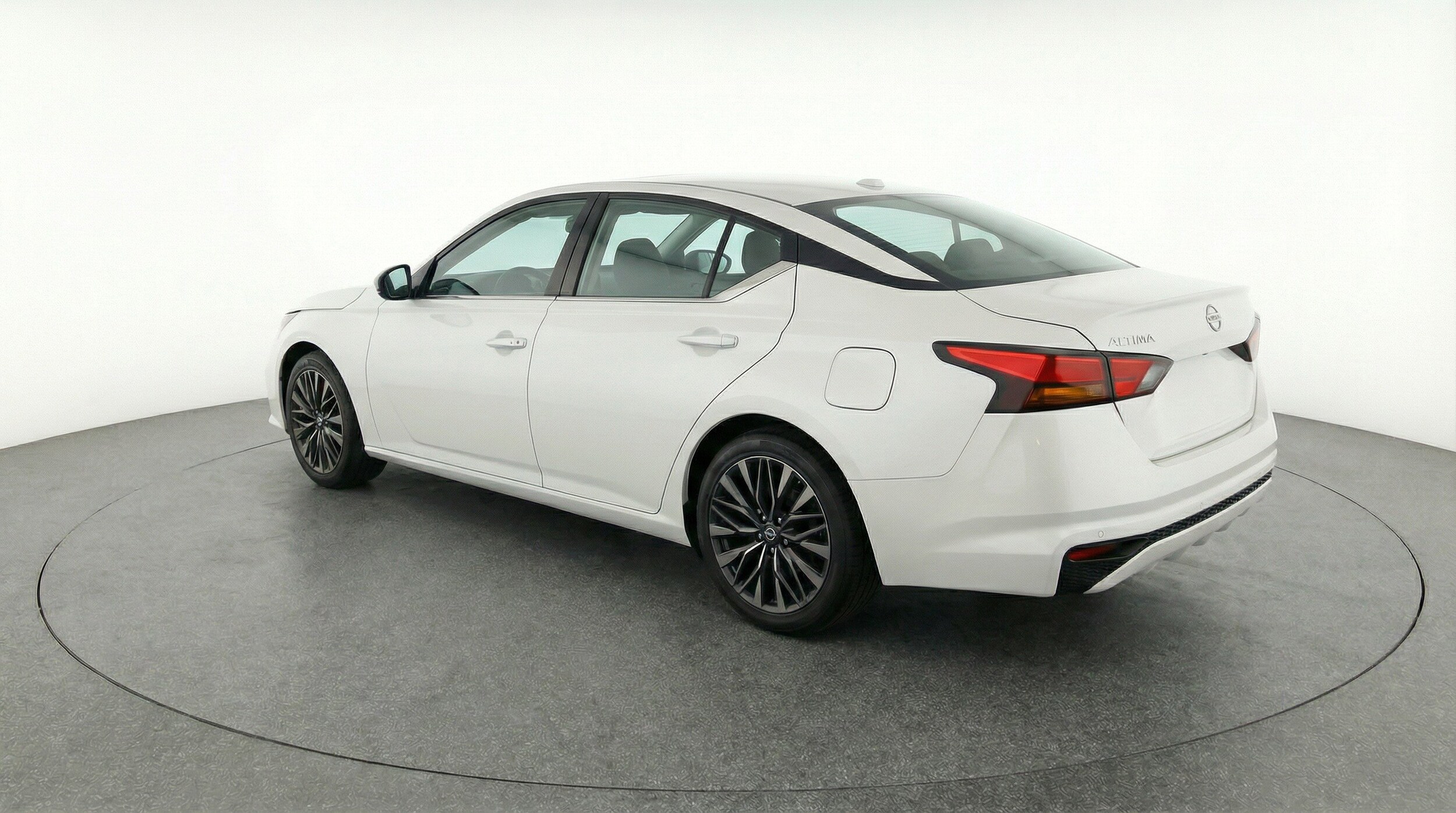 Thumbnail: 2025 Nissan Altima - 6
