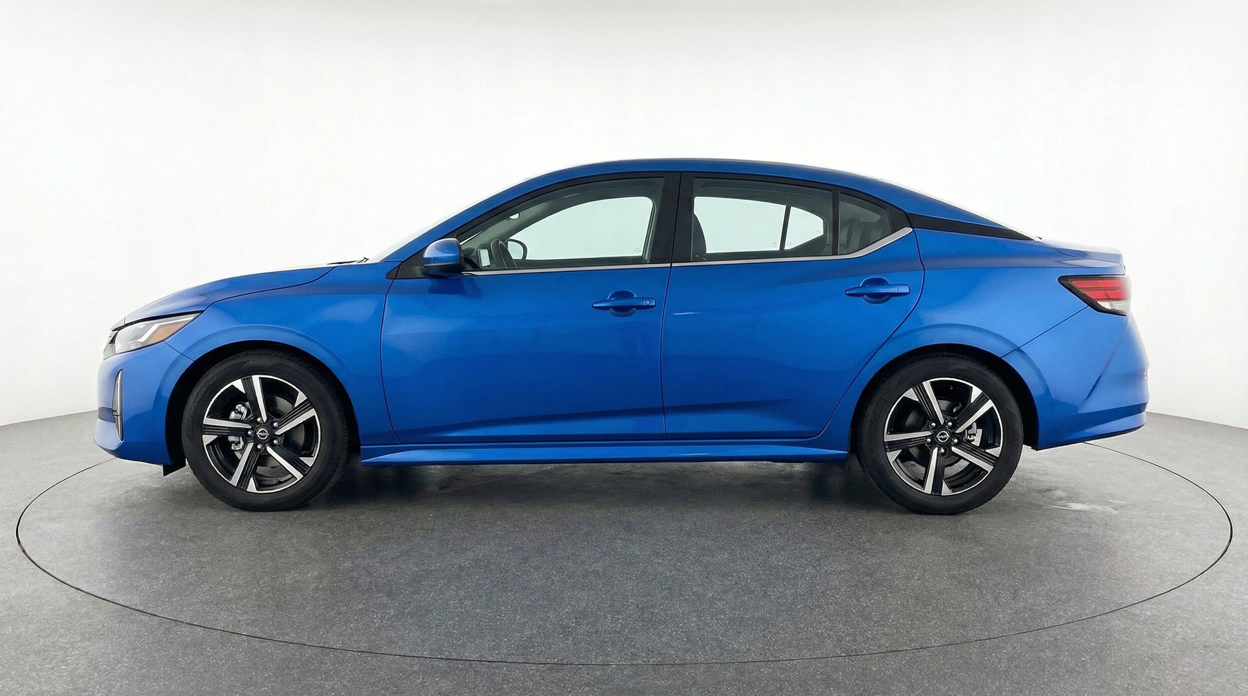 Thumbnail: 2025 Nissan Sentra - 5