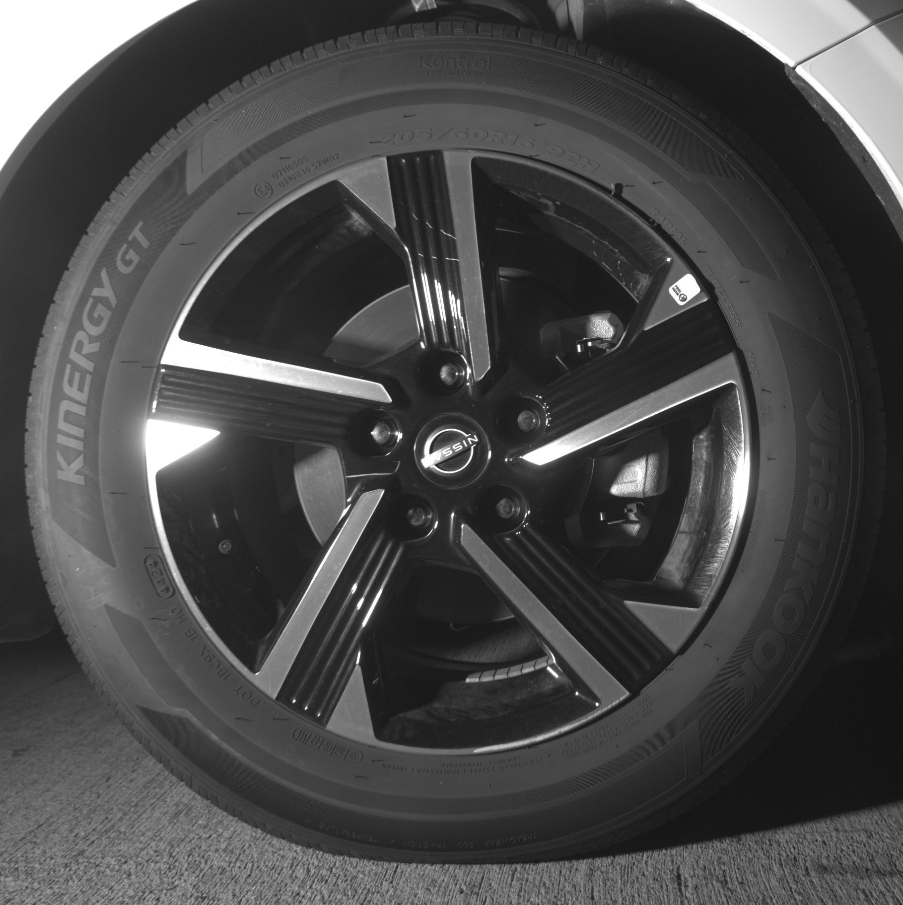 Thumbnail: 2025 Nissan Sentra - 10