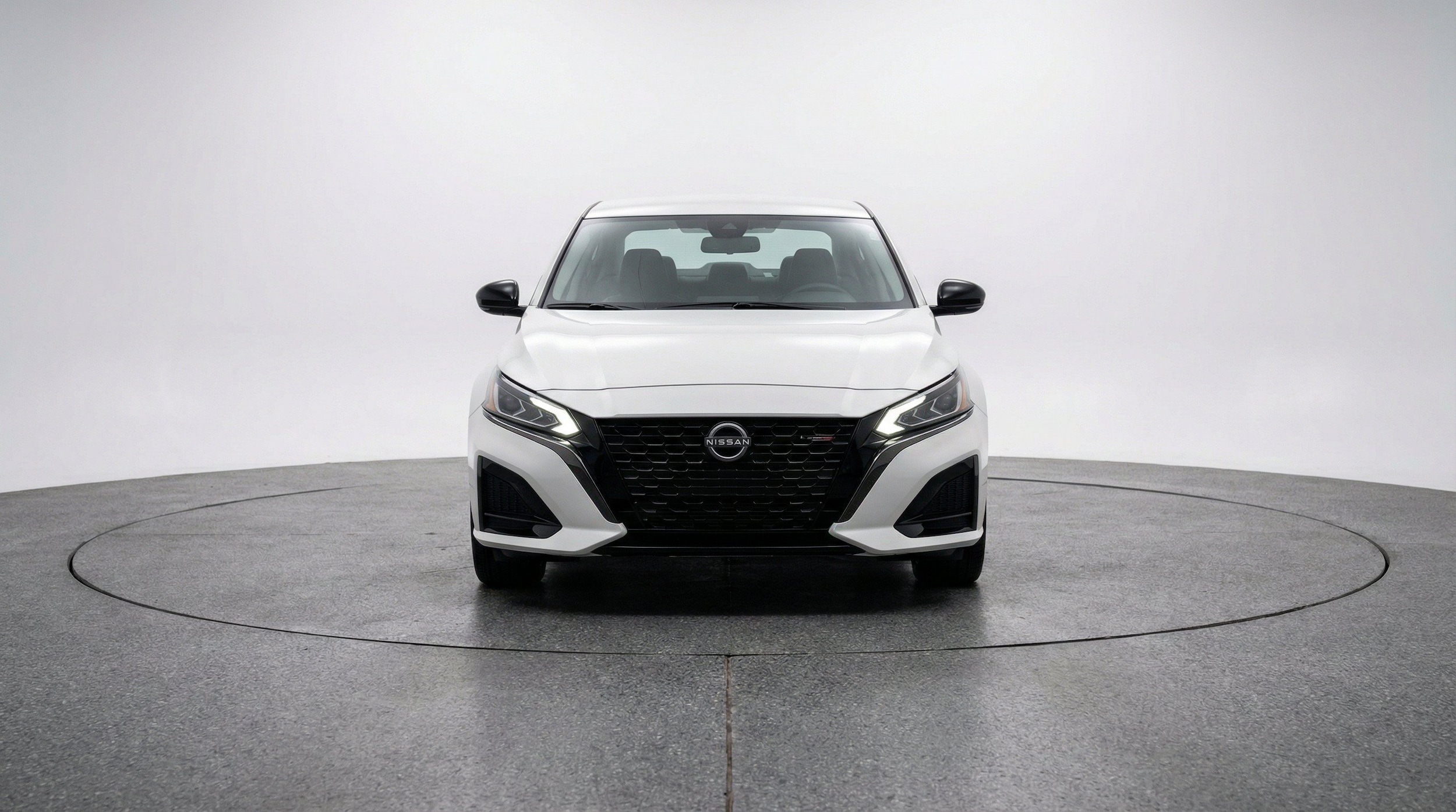 Thumbnail: 2025 Nissan Altima - 2