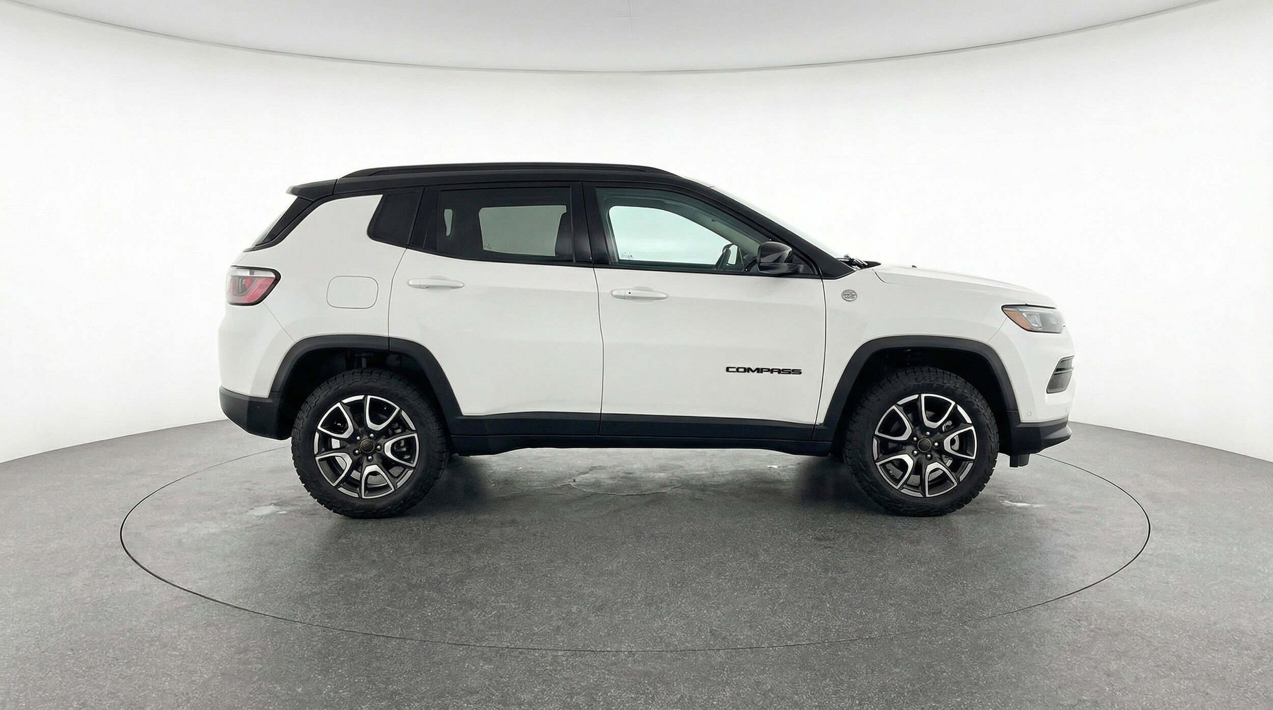 Thumbnail: 2025 Jeep Compass - 11
