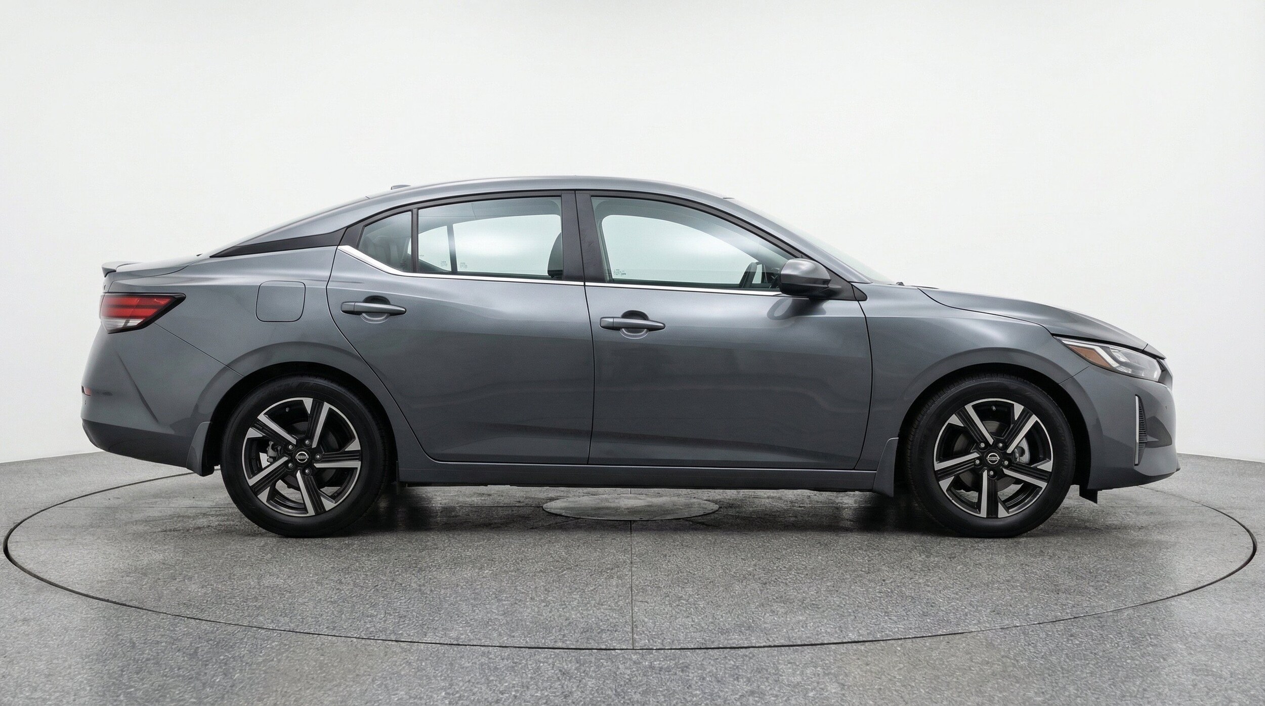 Thumbnail: 2025 Nissan Sentra - 11